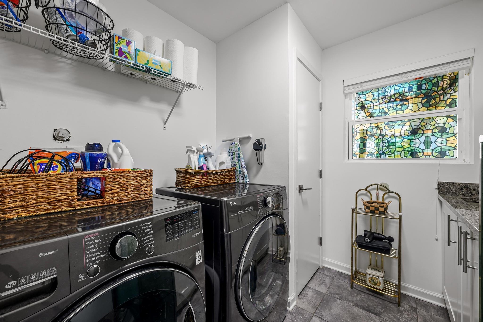 1900 Ohlen Rd, Austin, TX 78757