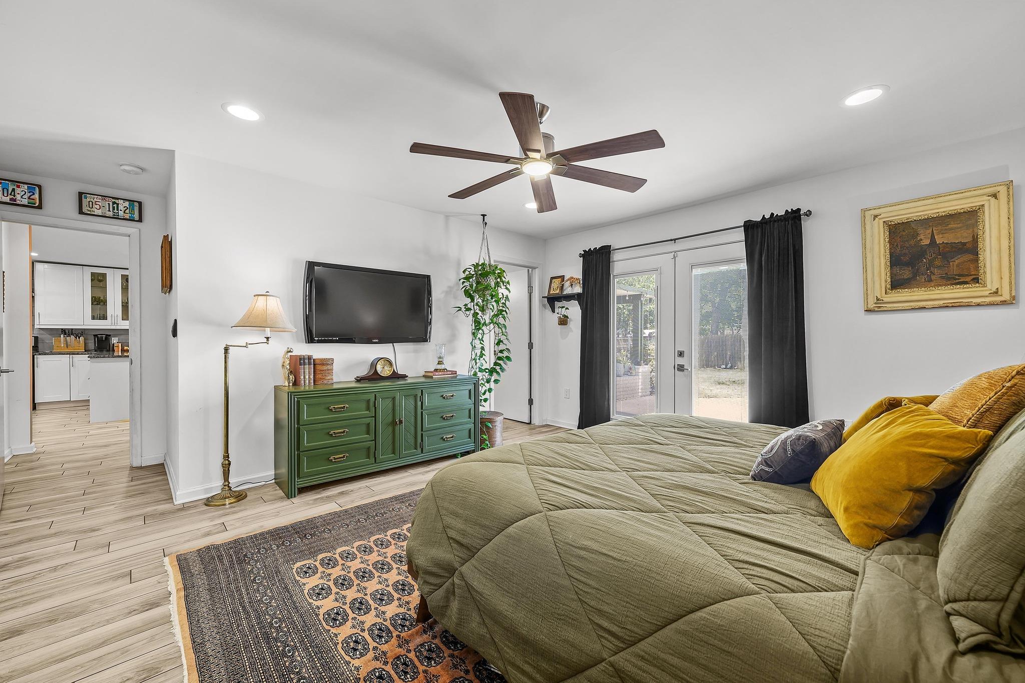 1900 Ohlen Rd, Austin, TX 78757