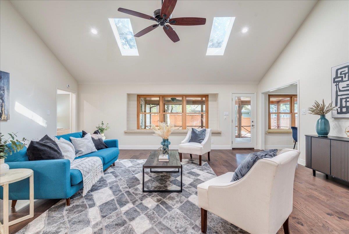 3916 Cordova Dr, Austin, TX 78759