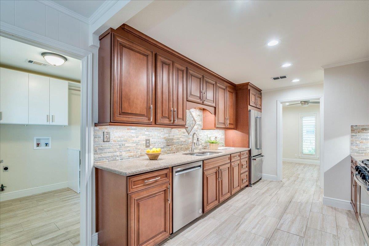 3916 Cordova Dr, Austin, TX 78759