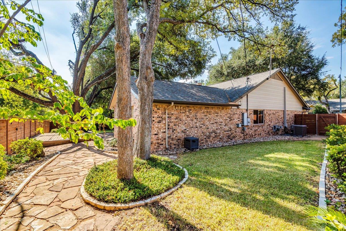 3916 Cordova Dr, Austin, TX 78759