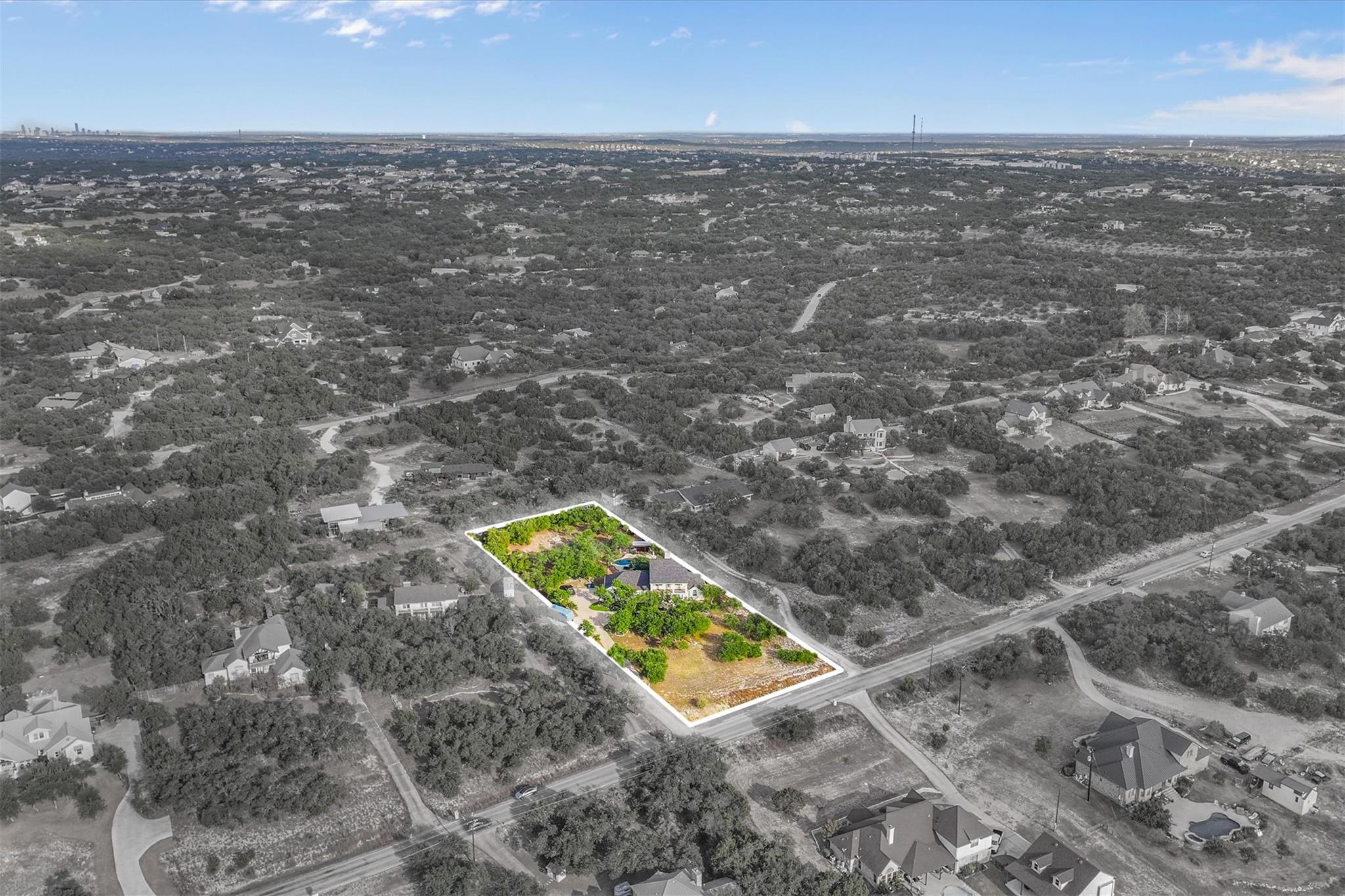 508 N Canyonwood Dr, Dripping Springs, TX 78620