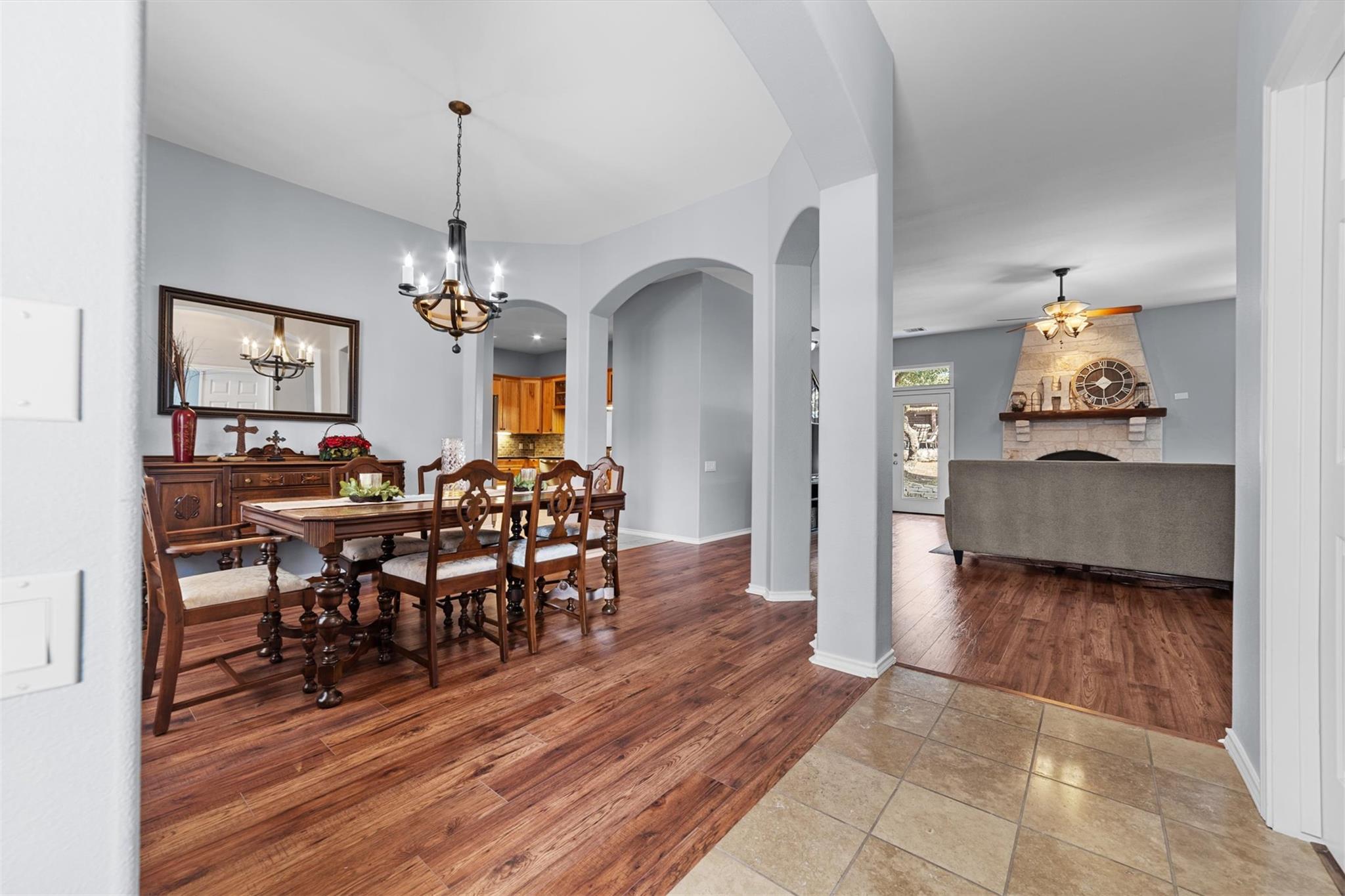 508 N Canyonwood Dr, Dripping Springs, TX 78620