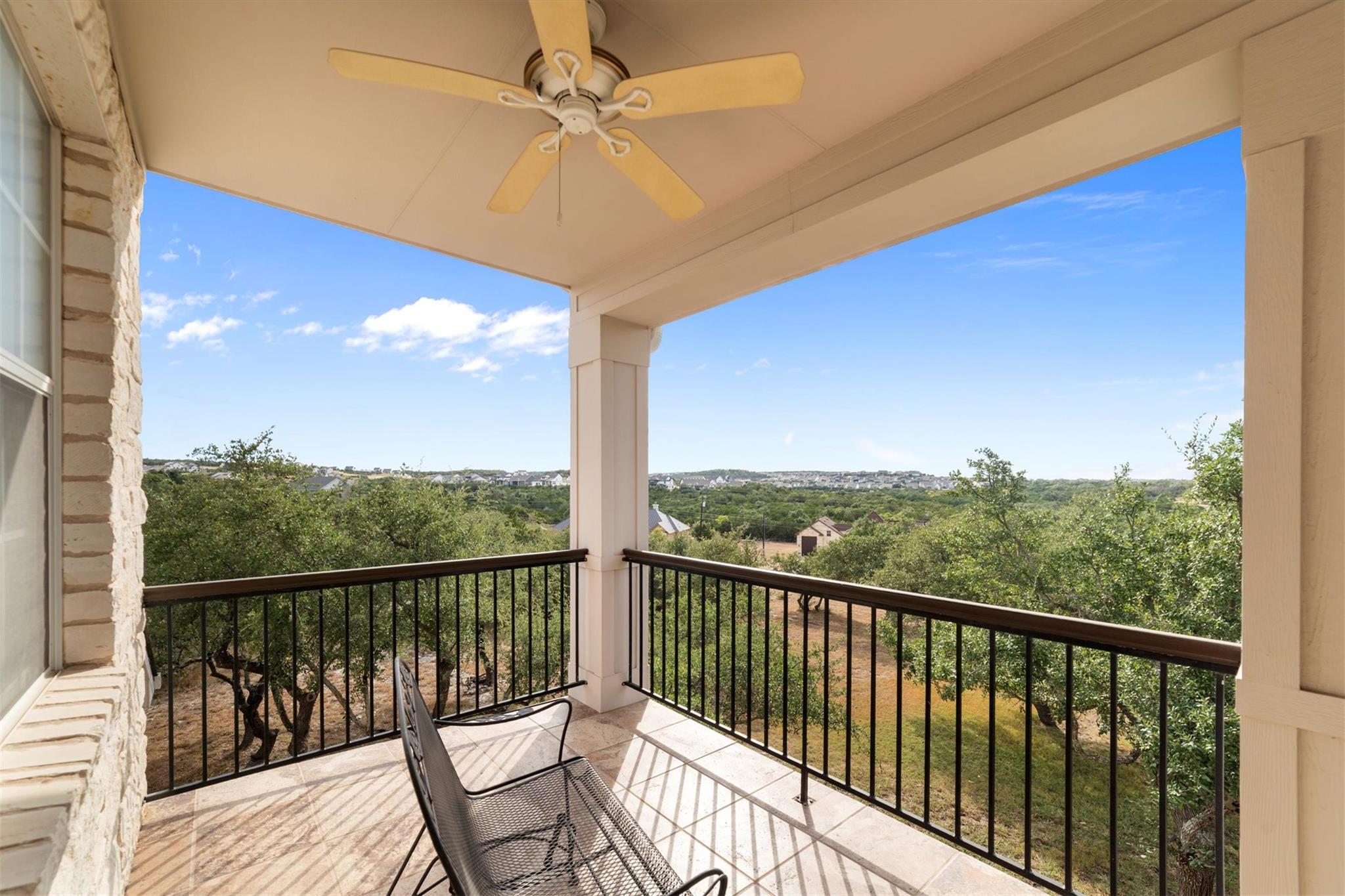 508 N Canyonwood Dr, Dripping Springs, TX 78620
