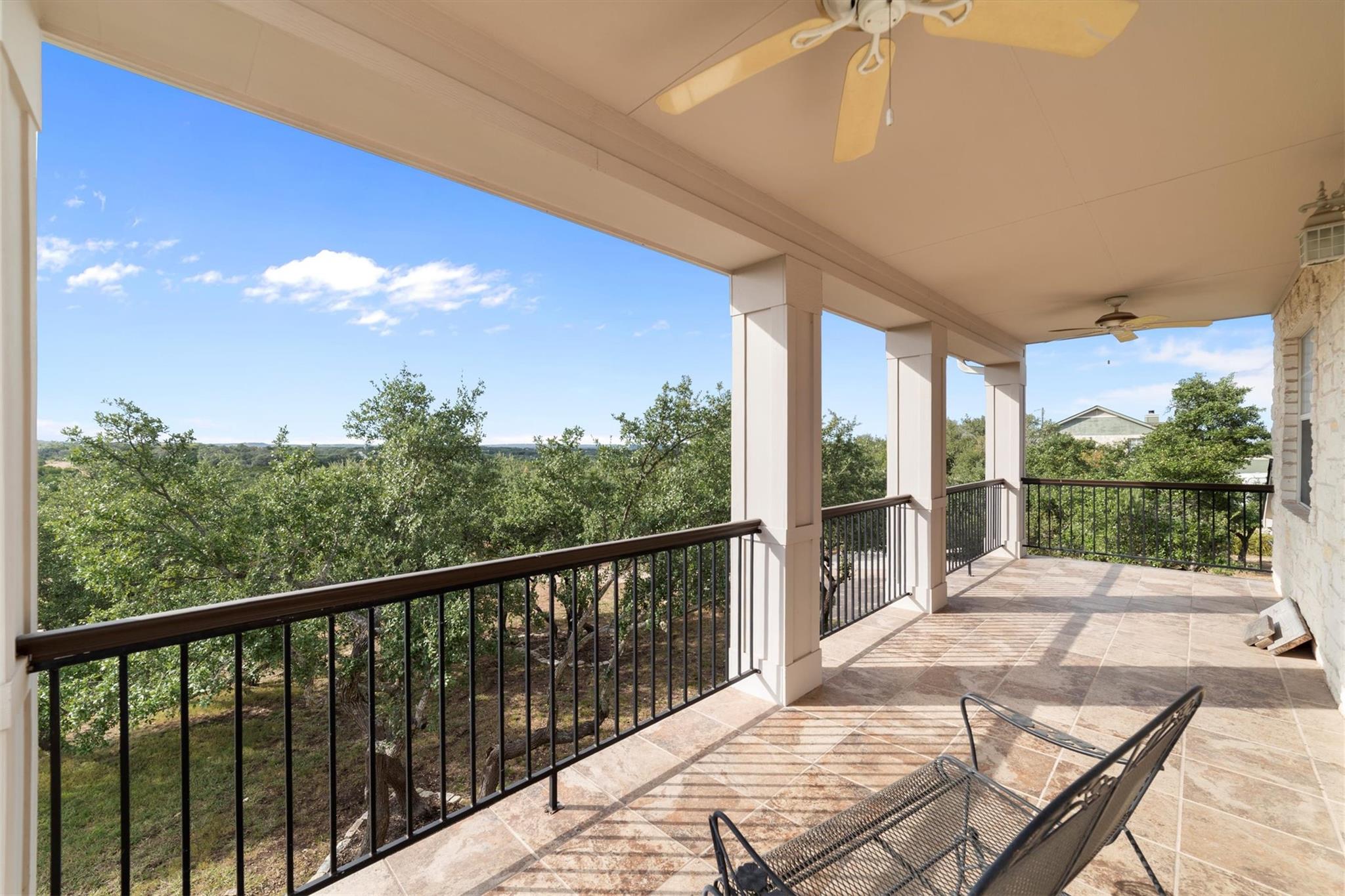 508 N Canyonwood Dr, Dripping Springs, TX 78620