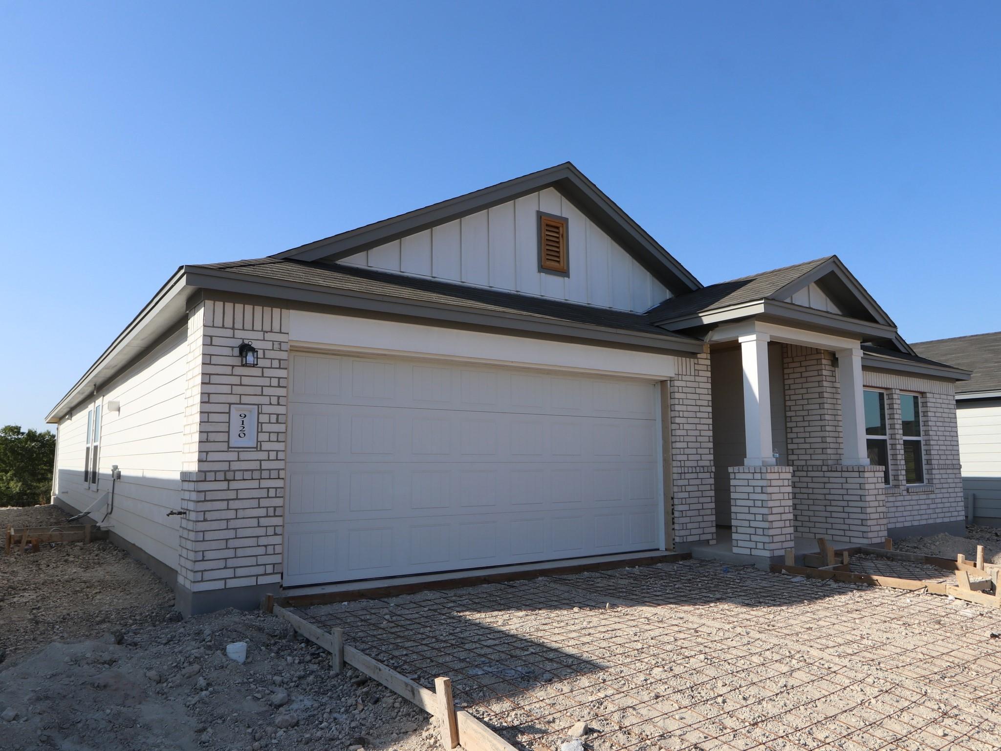 9120 Furman Dr, Austin, TX 78747