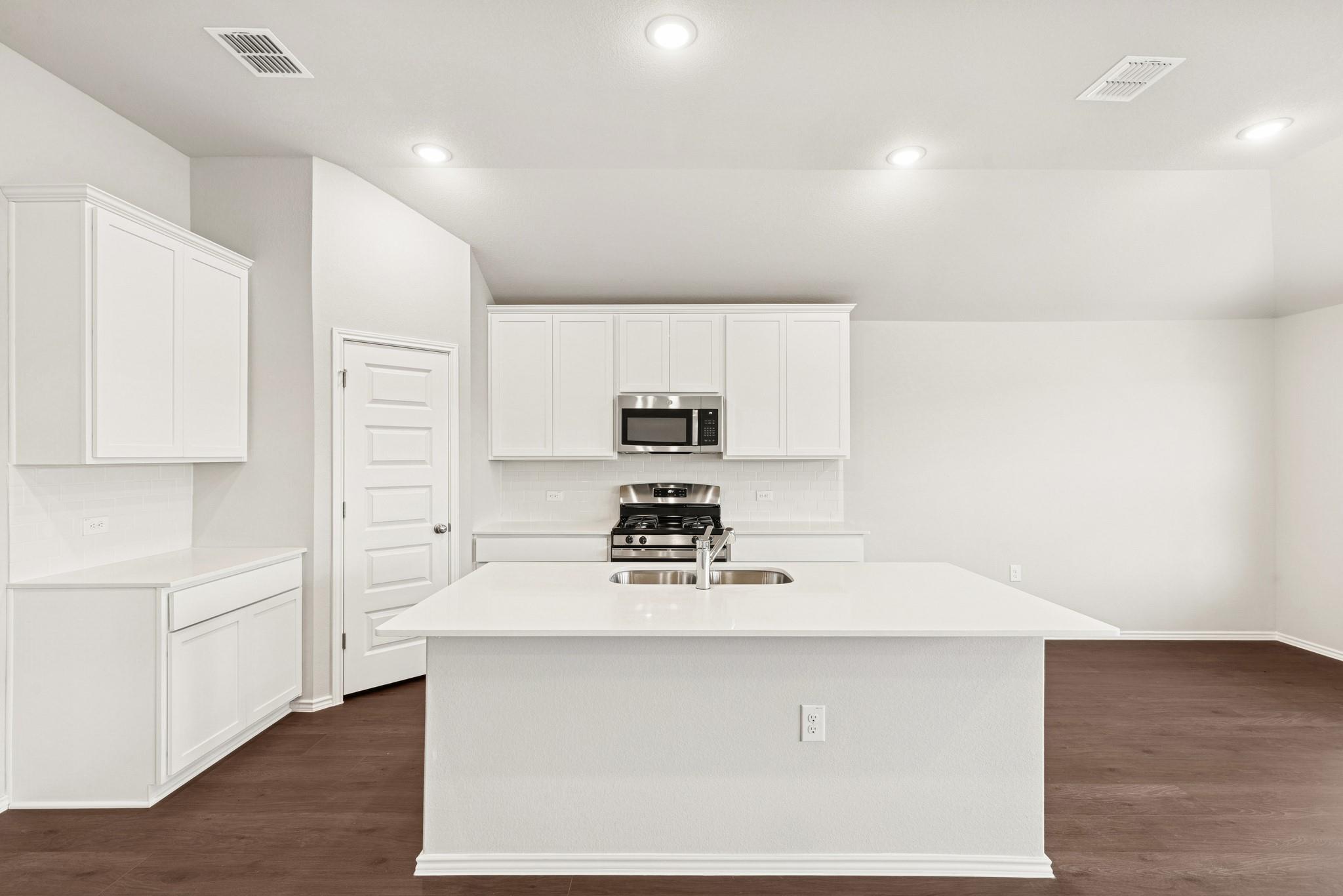 9120 Furman Dr, Austin, TX 78747