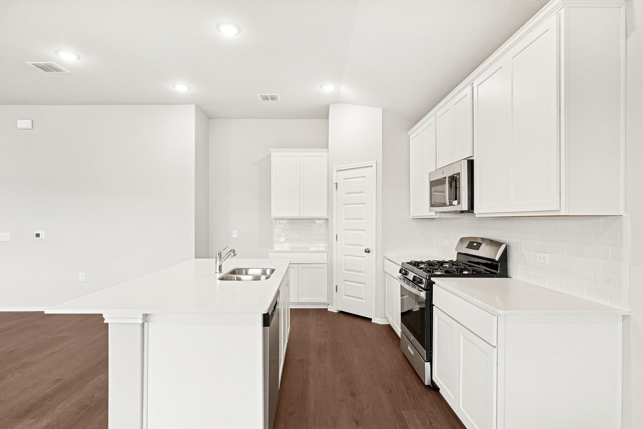 9120 Furman Dr, Austin, TX 78747