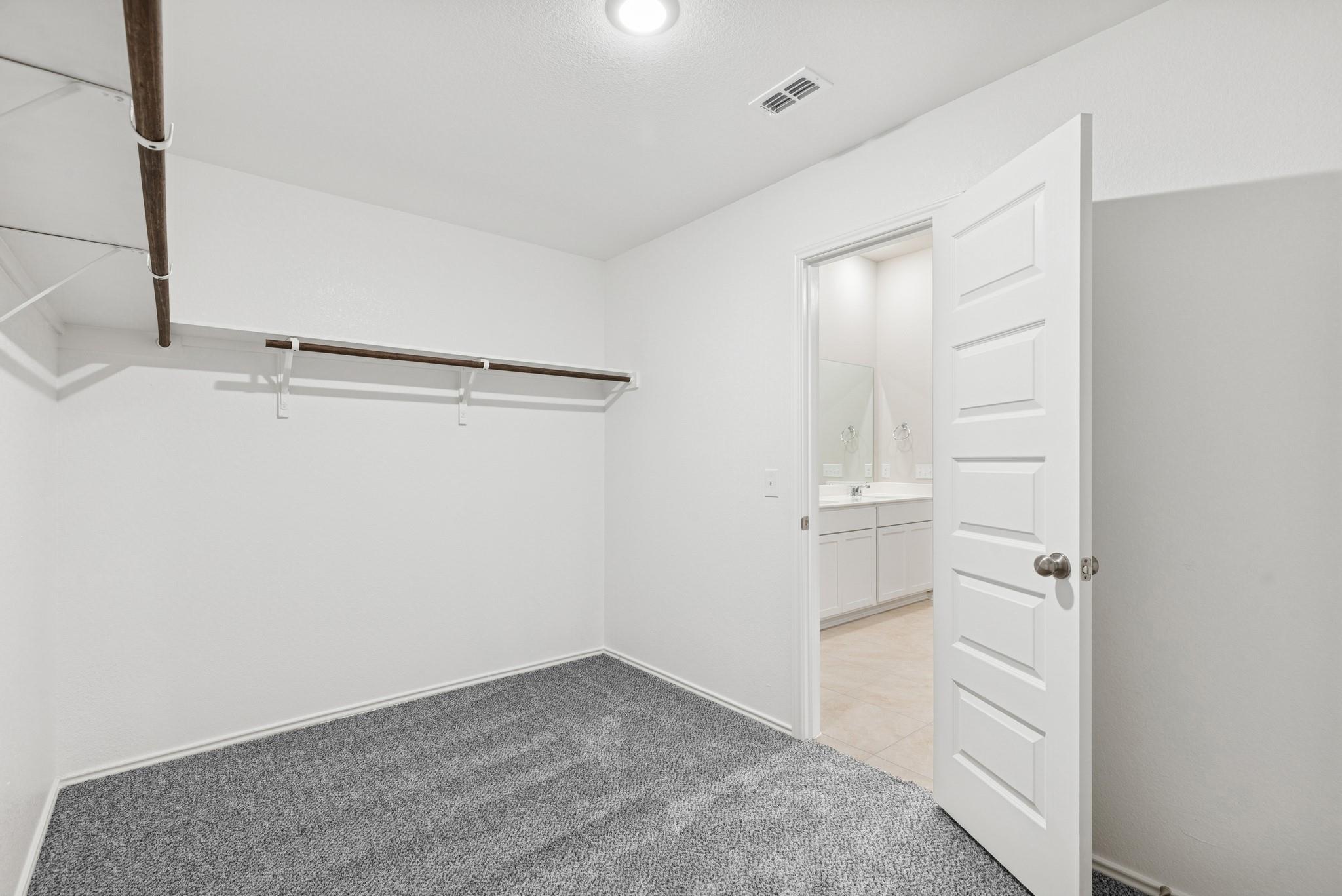 9120 Furman Dr, Austin, TX 78747