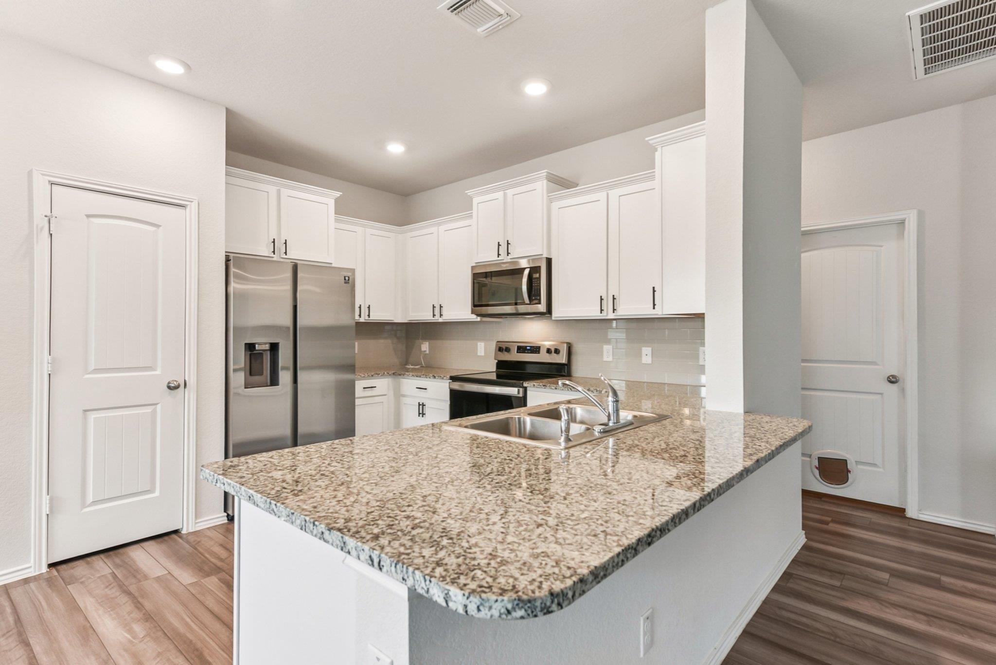 133 Nathaniel Dr, Taylor, TX 76574