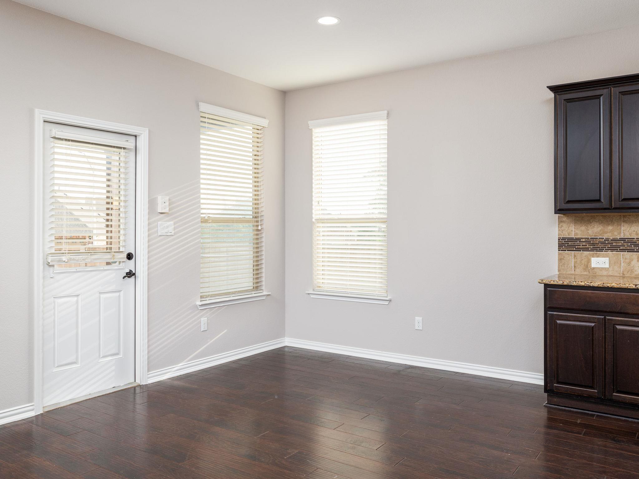 2040 Elaina Loop, Leander, TX 78641