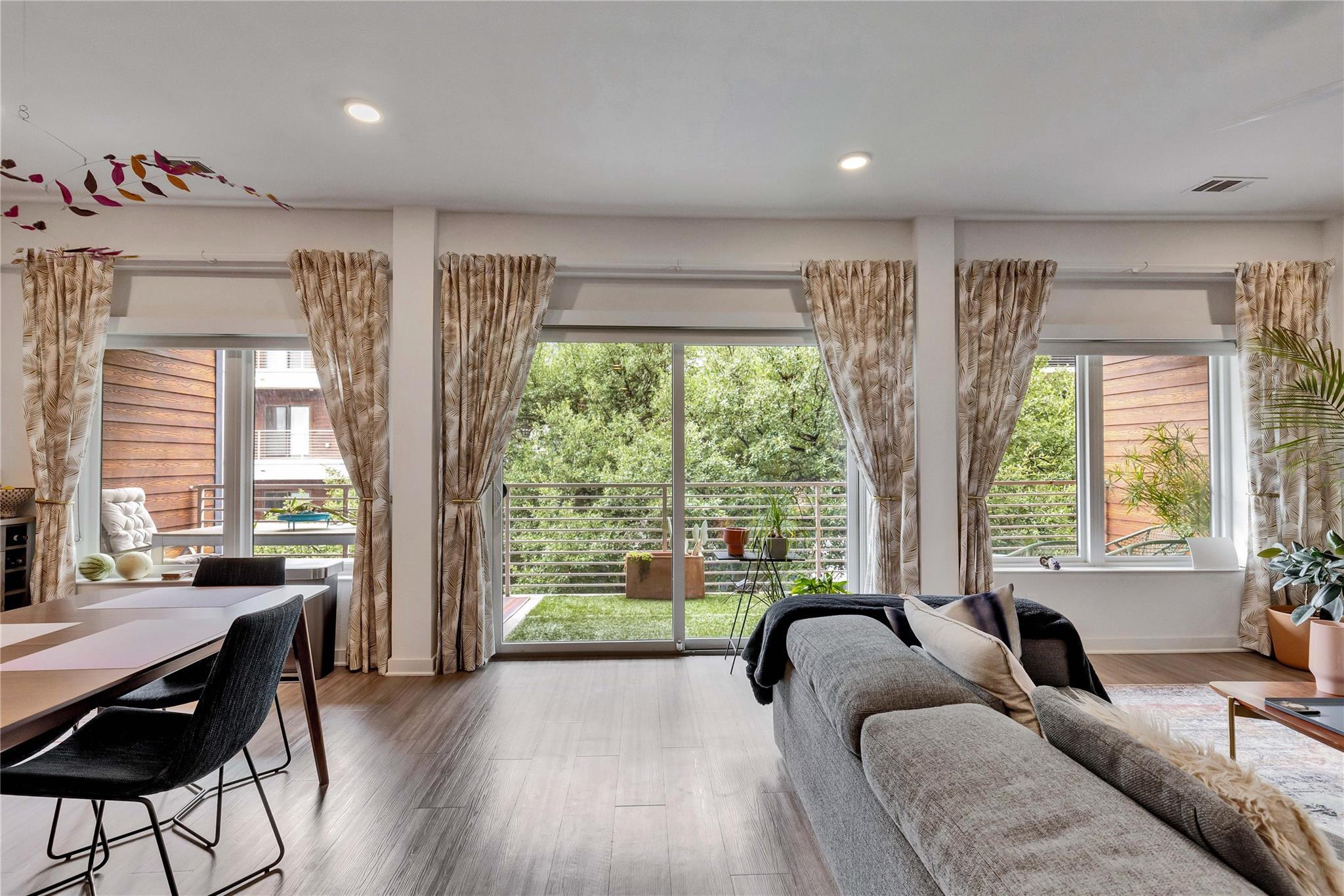 4361 S Congress Ave # 335A, Austin, TX 78745