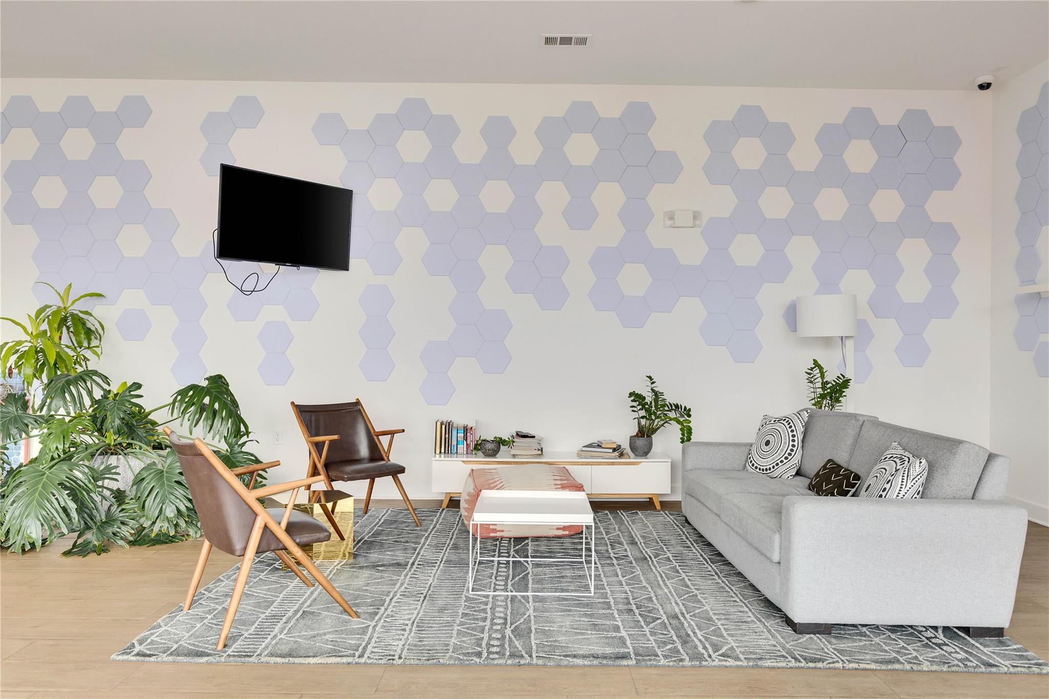 4361 S Congress Ave # 335A, Austin, TX 78745