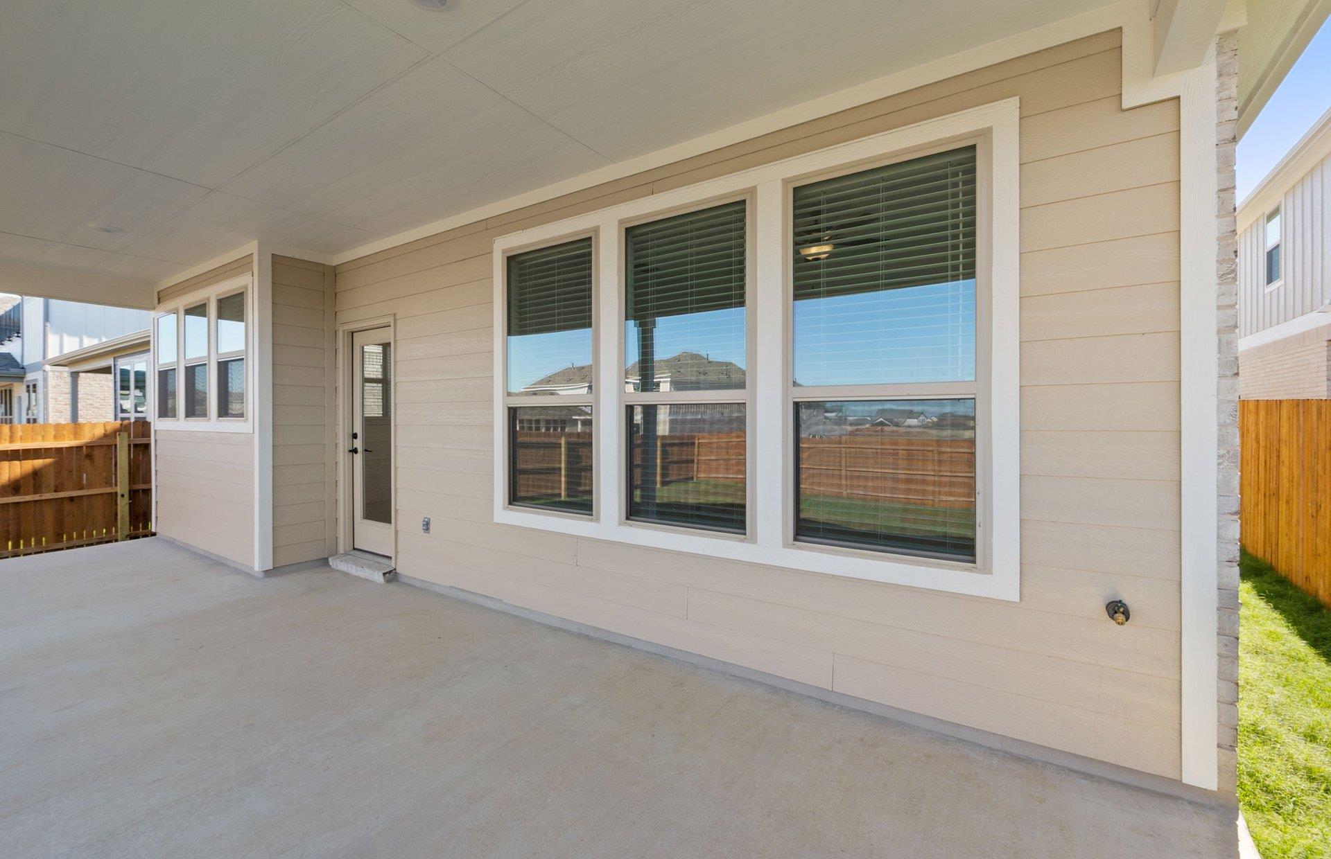 117 Ventura Dr, Liberty Hill, TX 78642