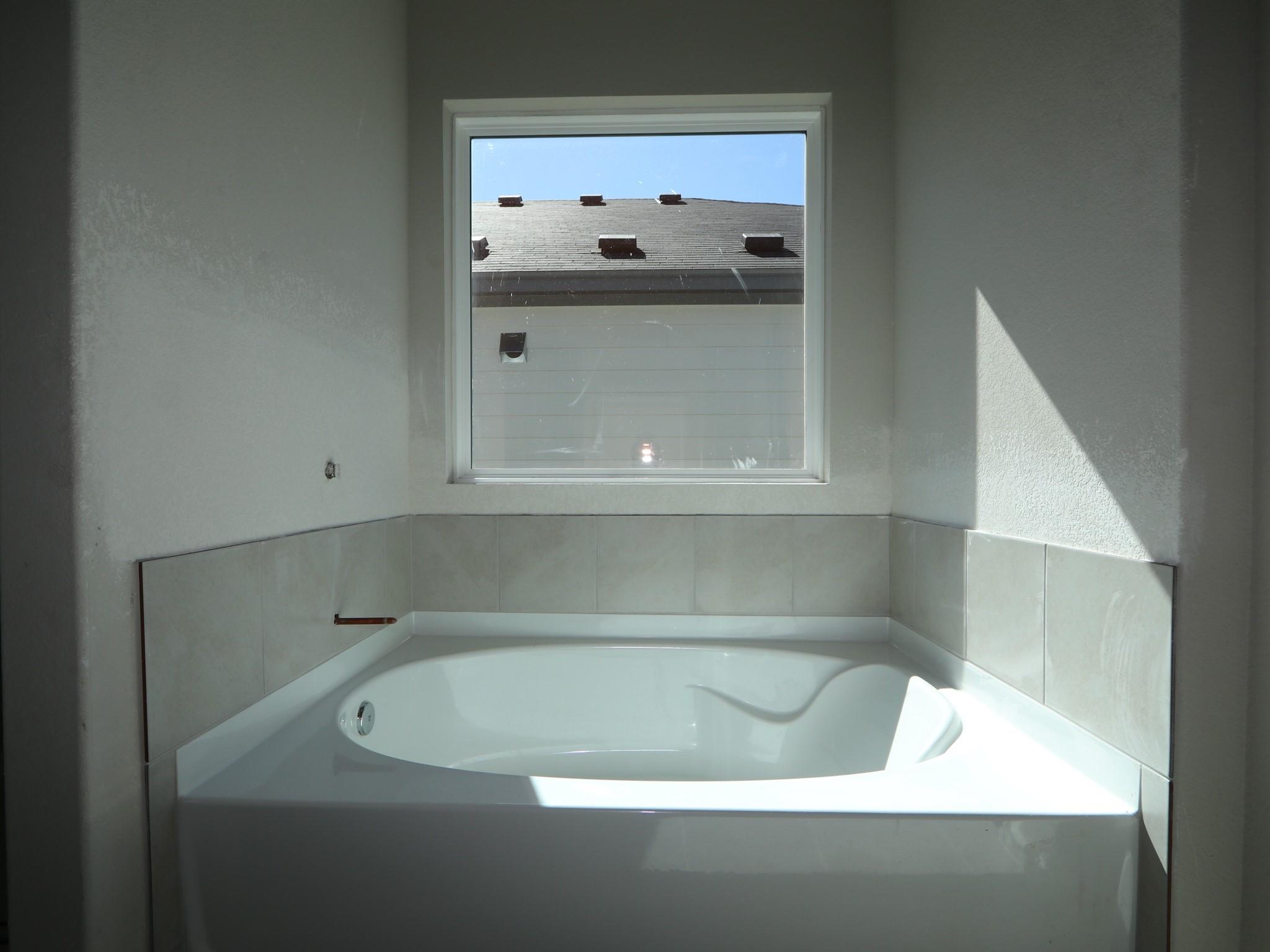 9112 Furman Dr, Austin, TX 78747