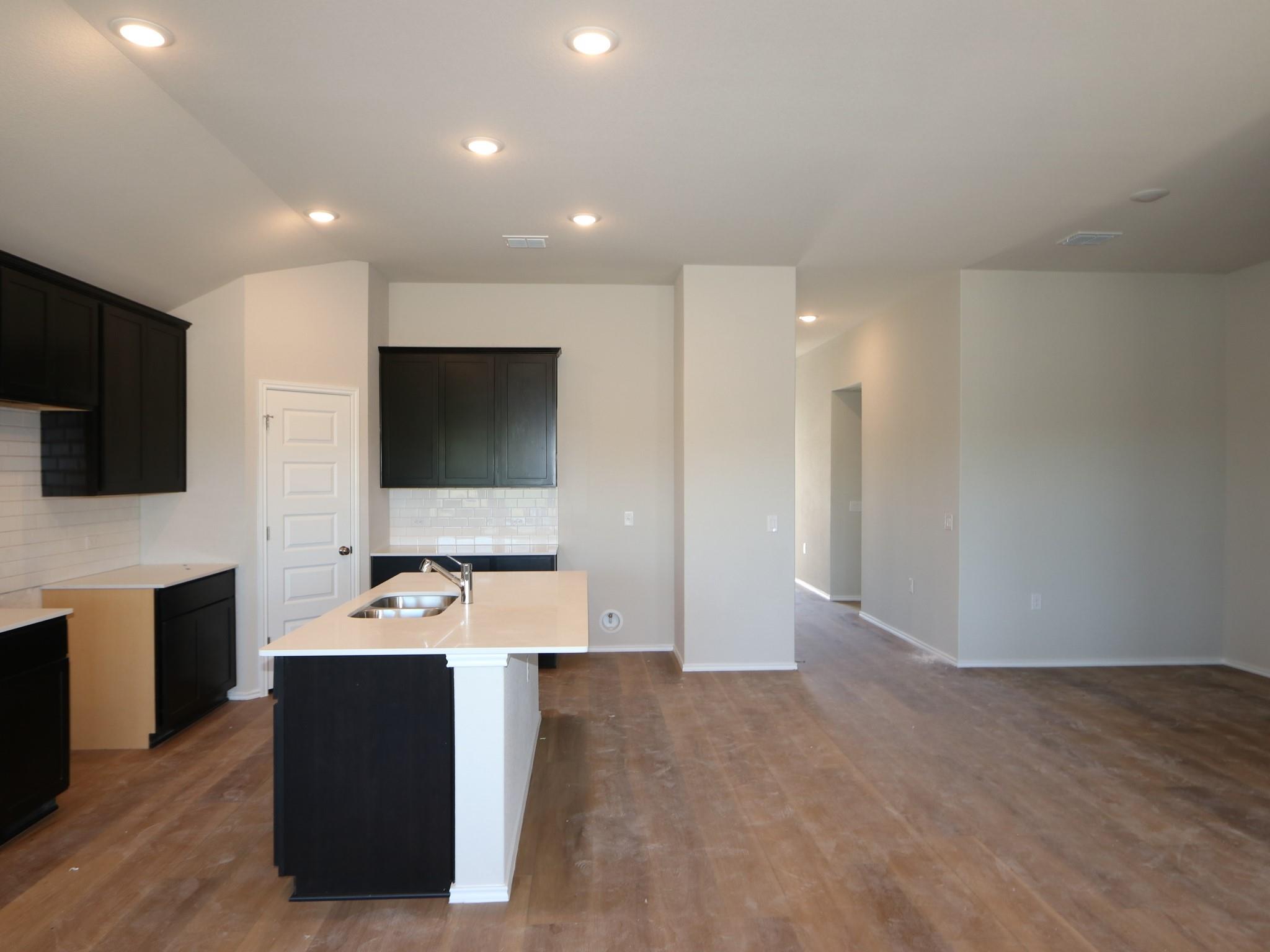 9112 Furman Dr, Austin, TX 78747