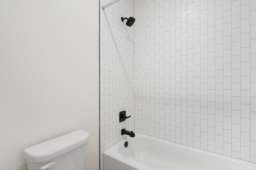 344 Milkwood Terrace, Dripping Springs, TX 78620