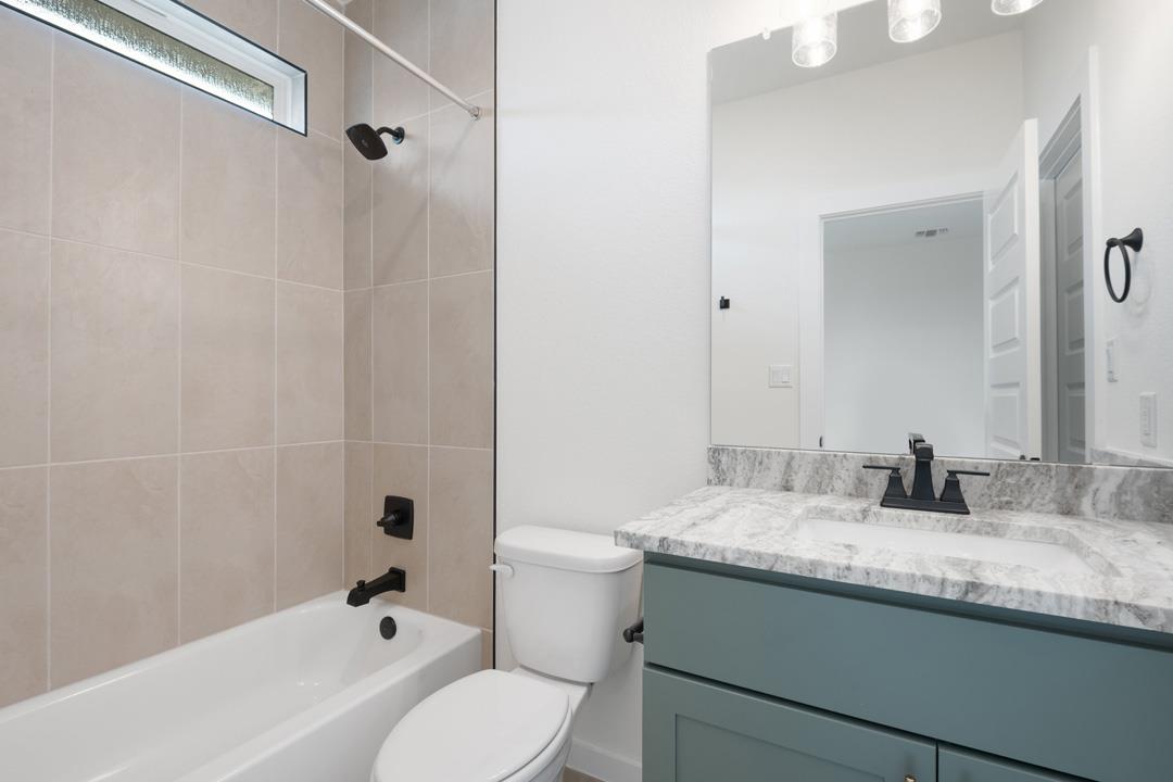 344 Milkwood Terrace, Dripping Springs, TX 78620