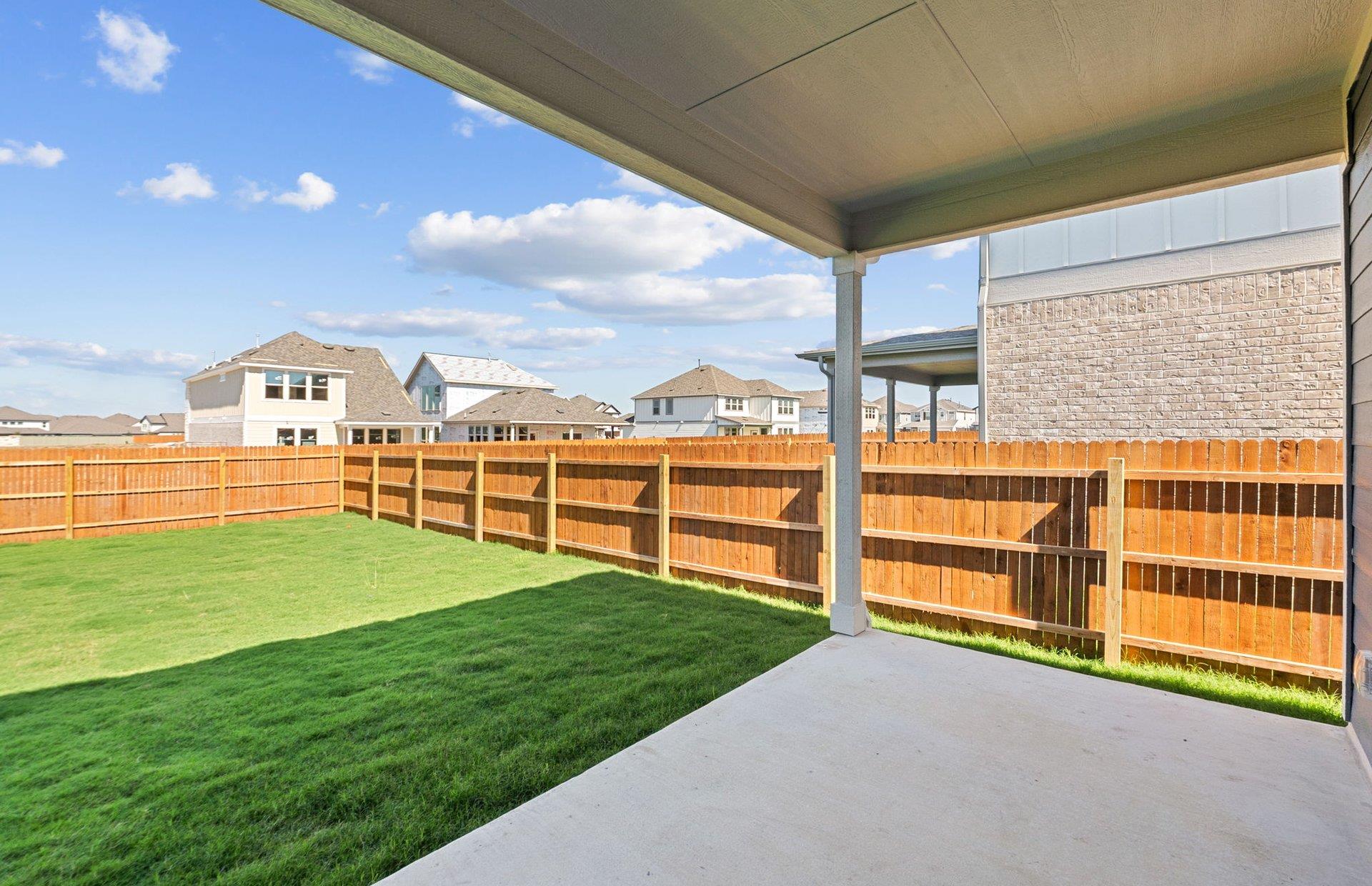 121 Ventura Dr, Liberty Hill, TX 78642