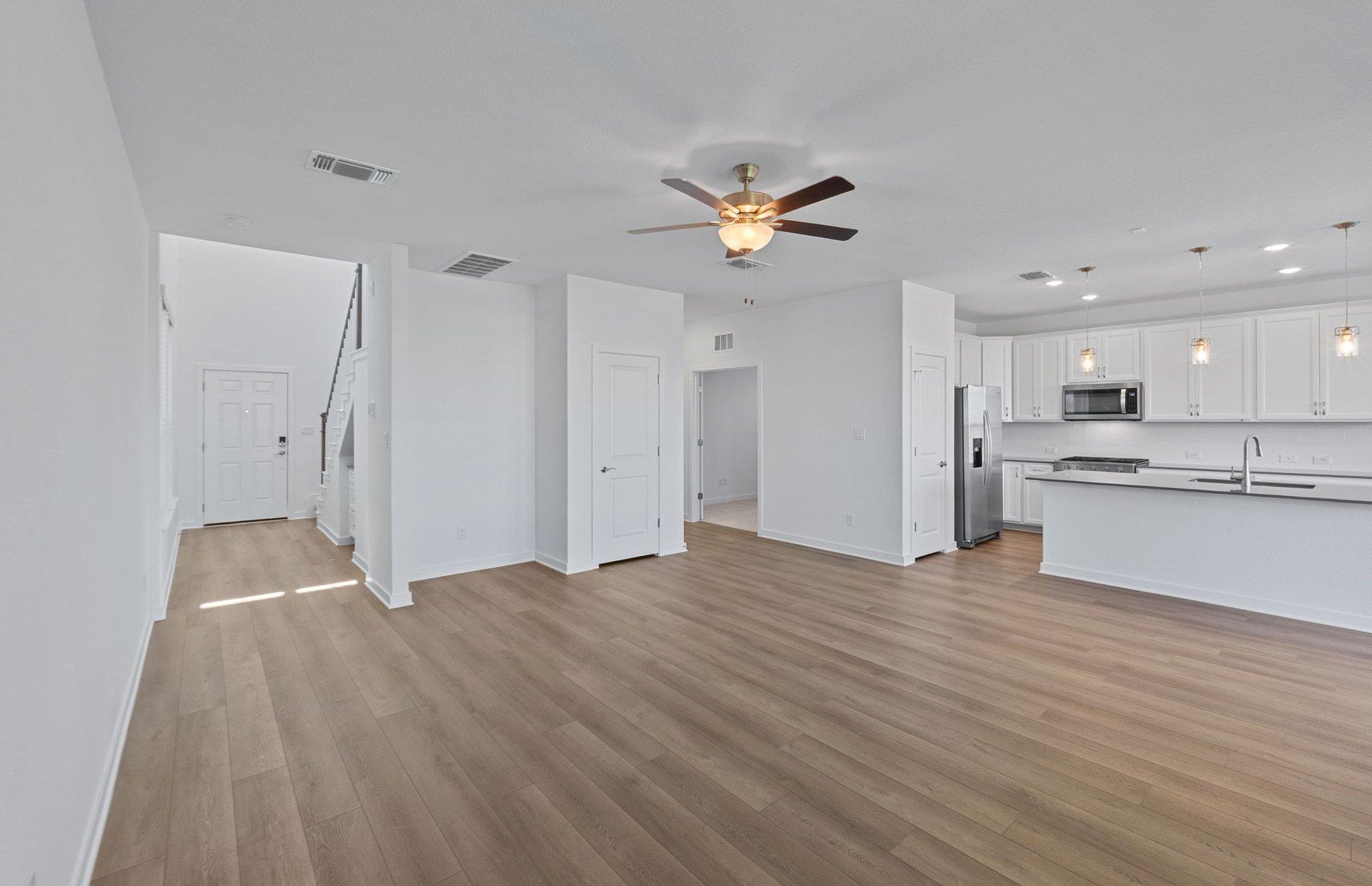 121 Ventura Dr, Liberty Hill, TX 78642