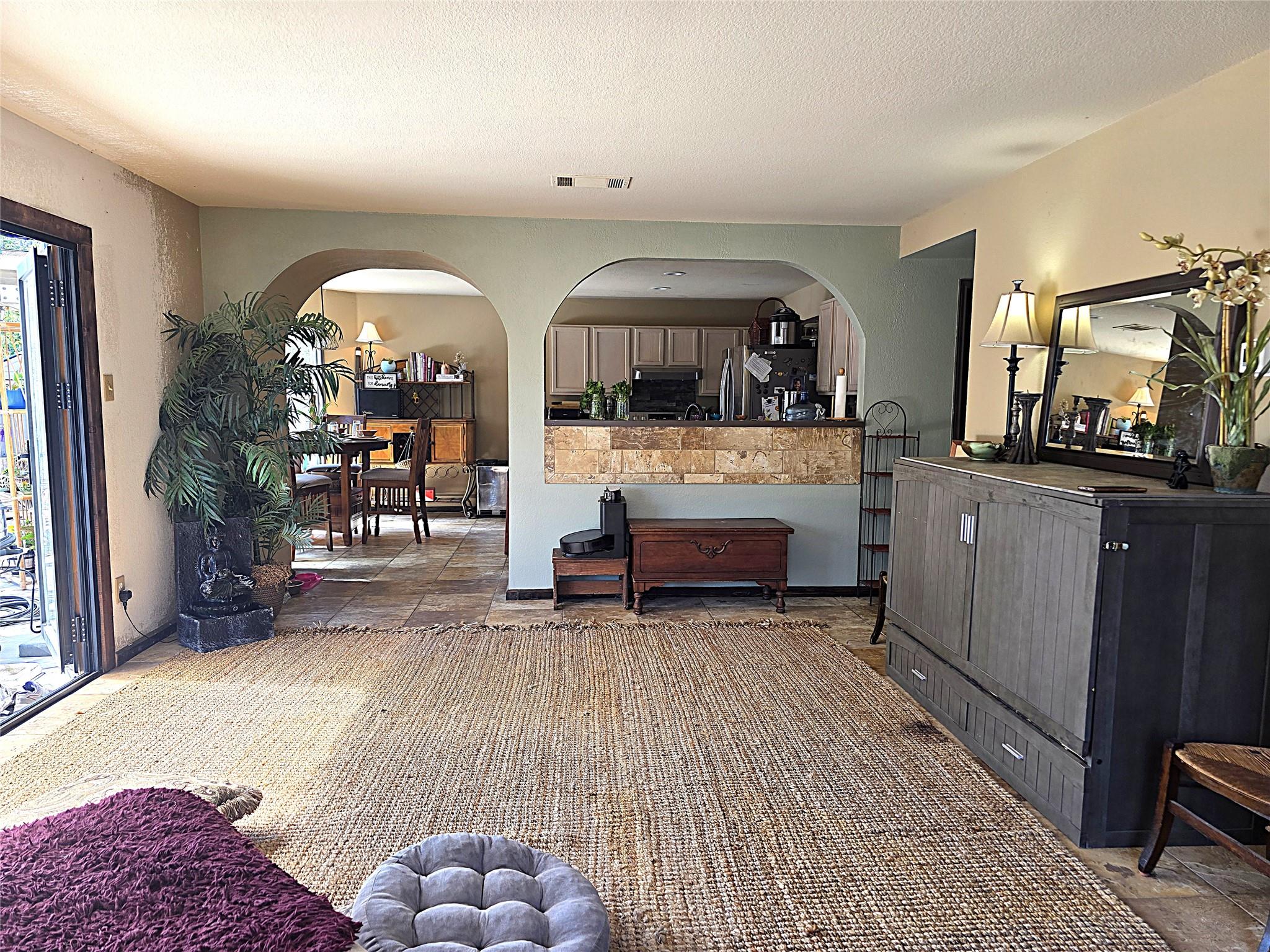 1806 Candlelight Dr, Leander, TX 78641