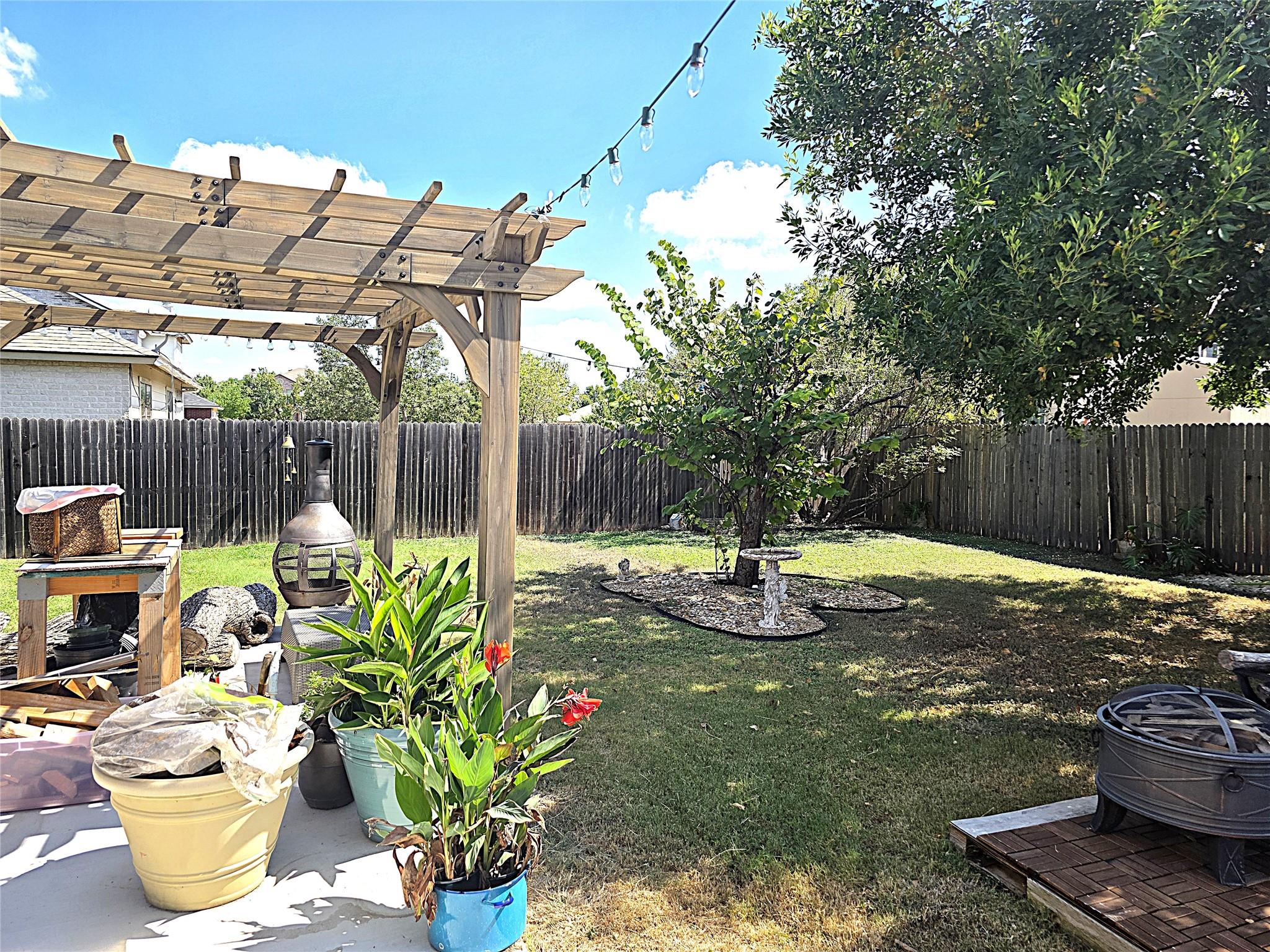 1806 Candlelight Dr, Leander, TX 78641