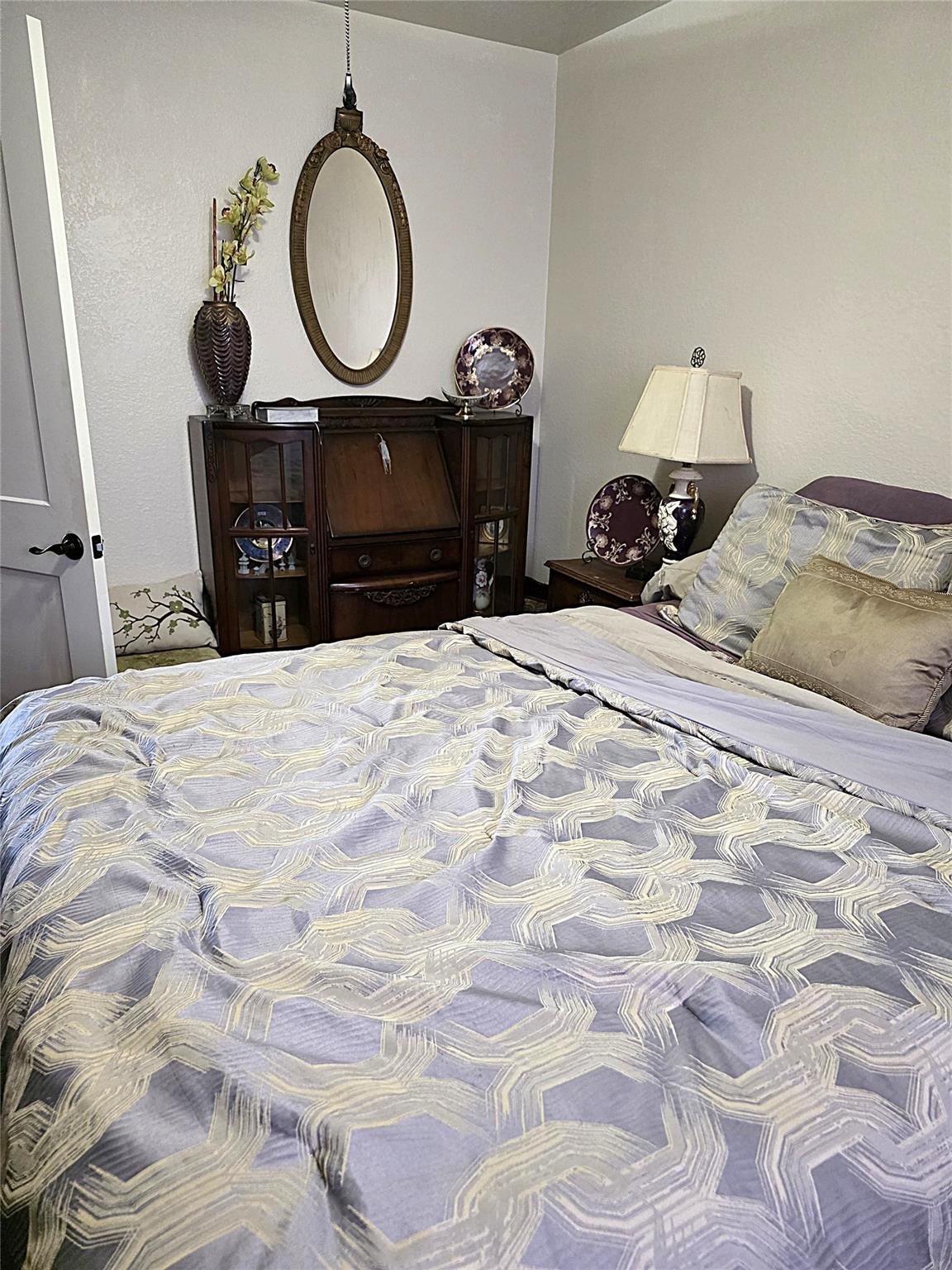 1806 Candlelight Dr, Leander, TX 78641