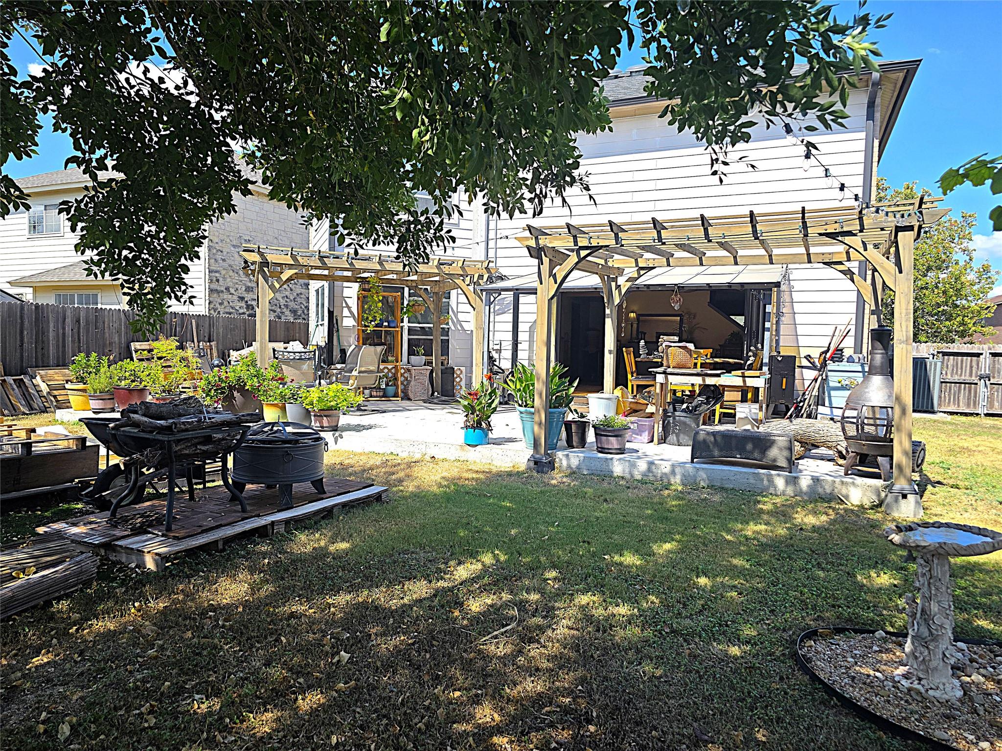 1806 Candlelight Dr, Leander, TX 78641