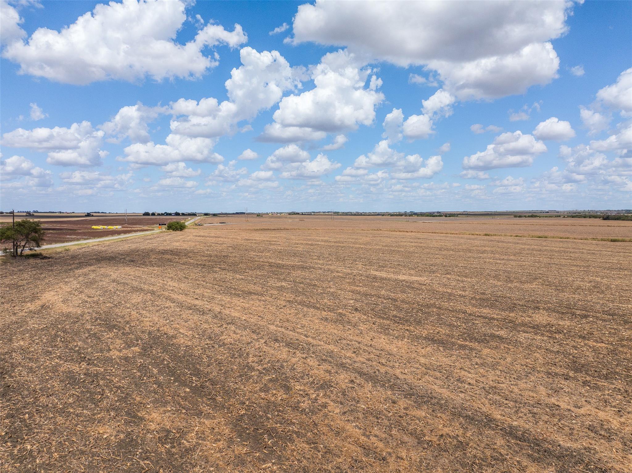 000 Wells Ln, Manor, TX 78653