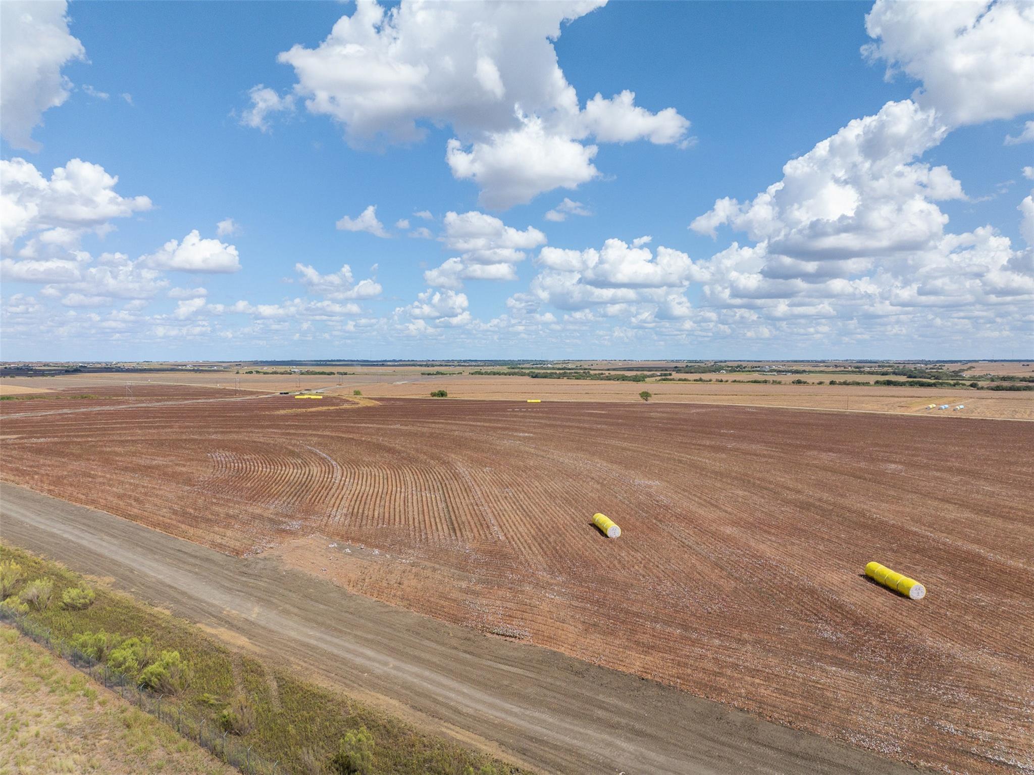 000 Wells Ln, Manor, TX 78653