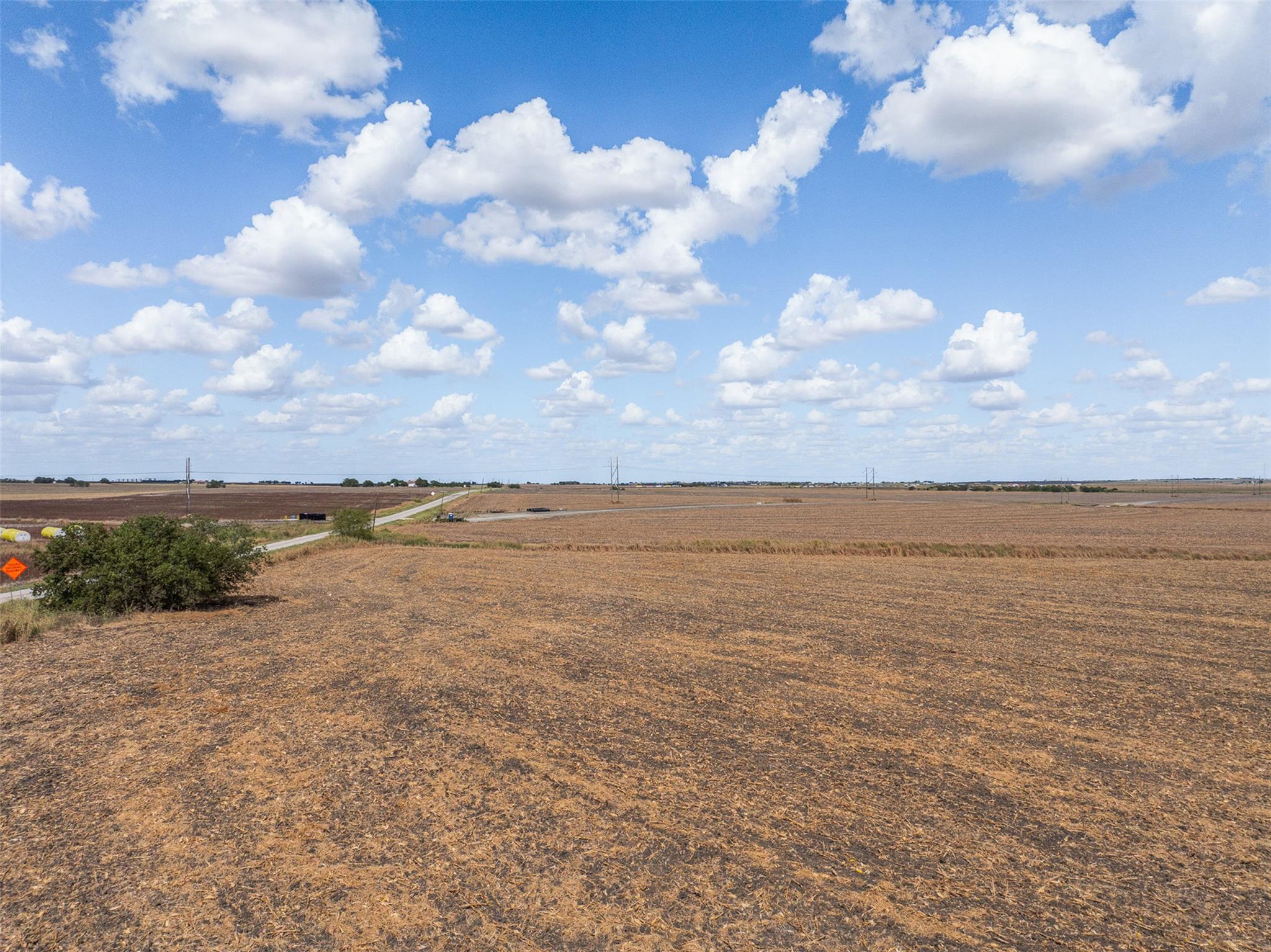 000 Wells Ln, Manor, TX 78653