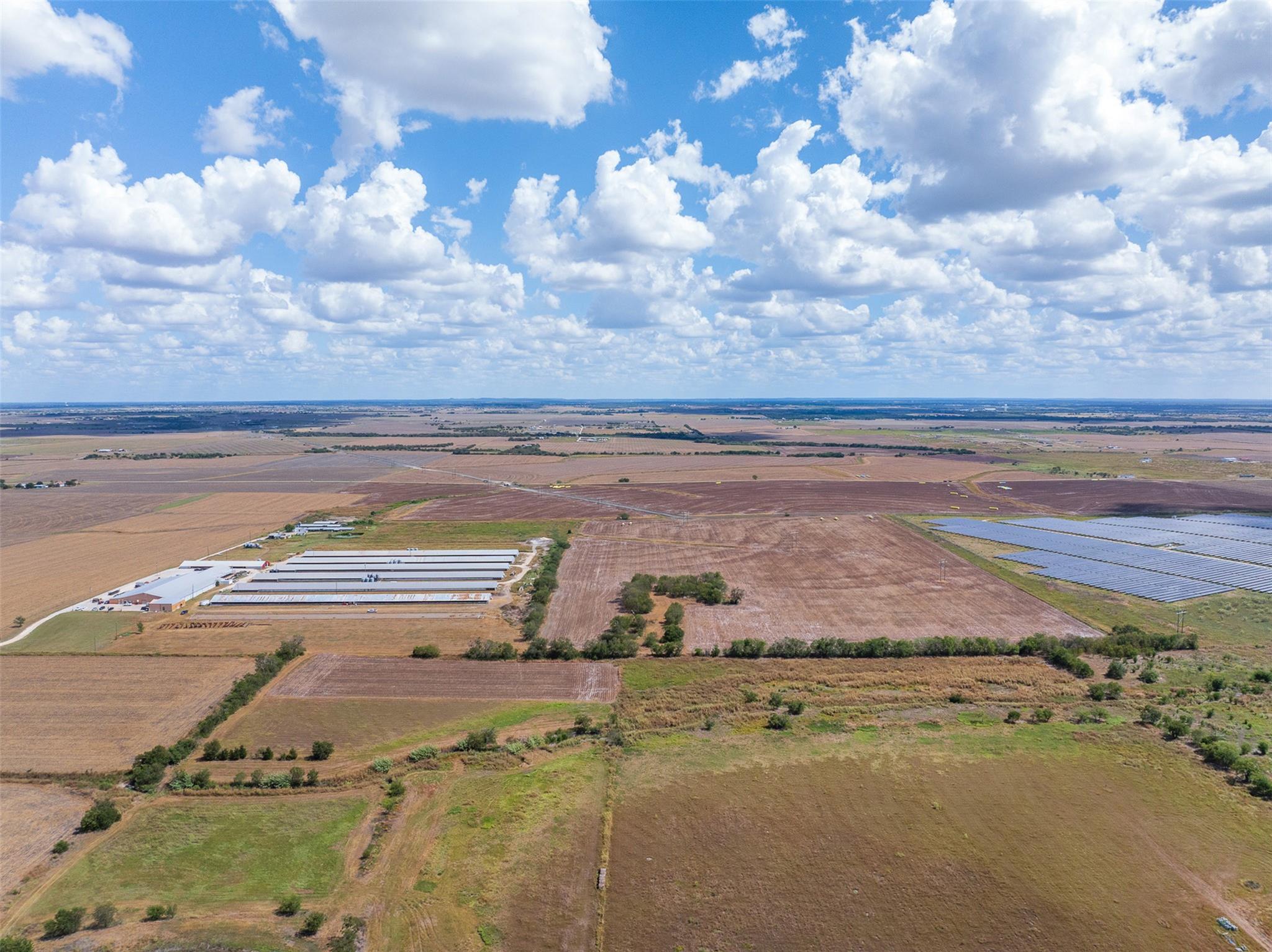 000 Wells Ln, Manor, TX 78653