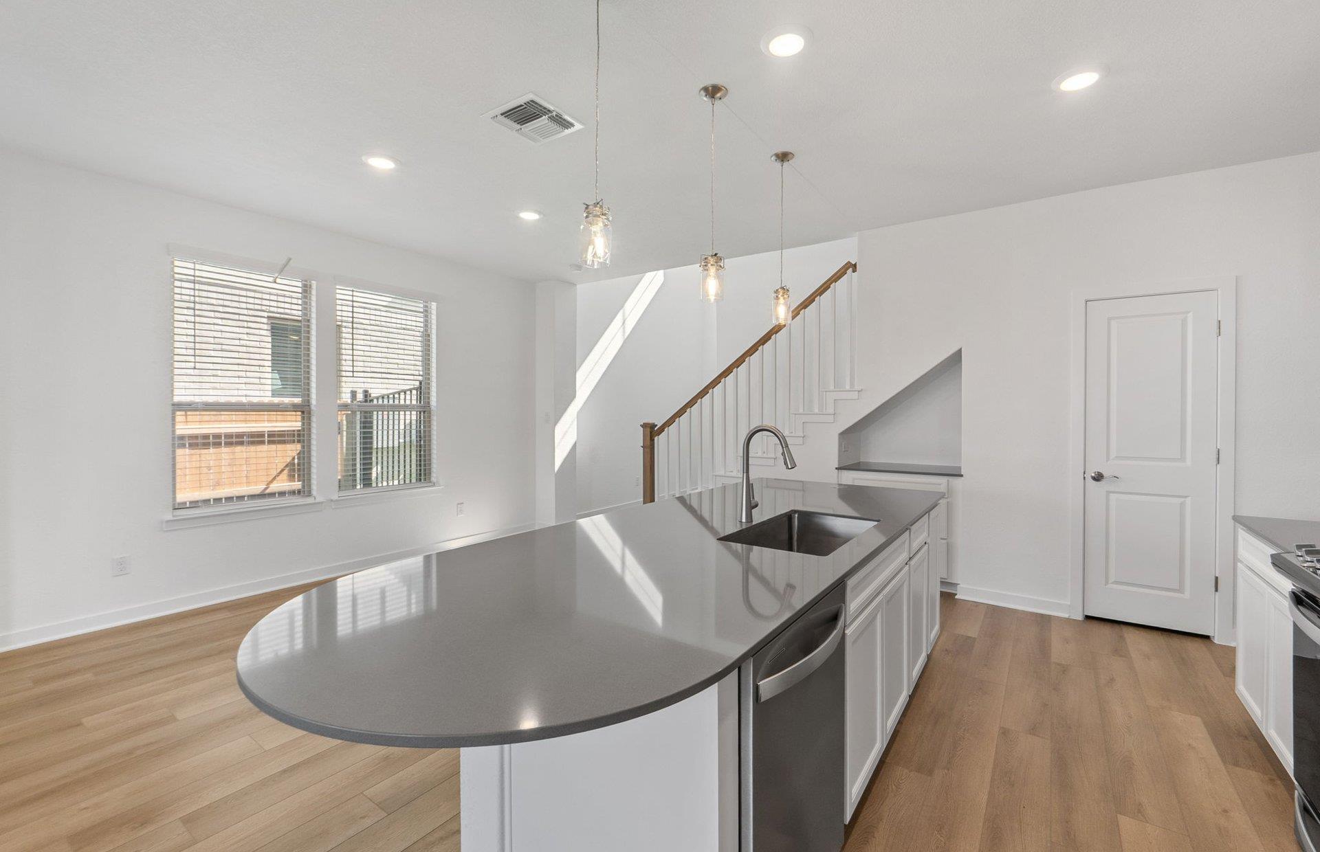 125 Ventura Dr, Liberty Hill, TX 78642