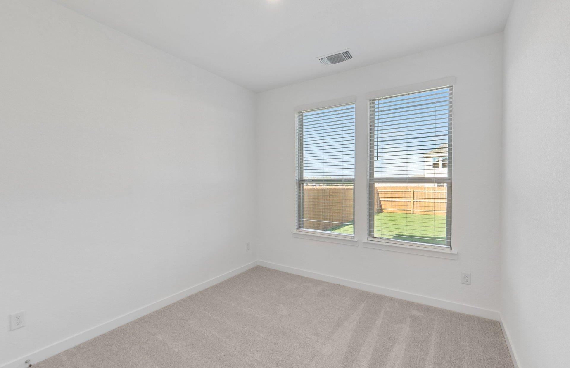 125 Ventura Dr, Liberty Hill, TX 78642