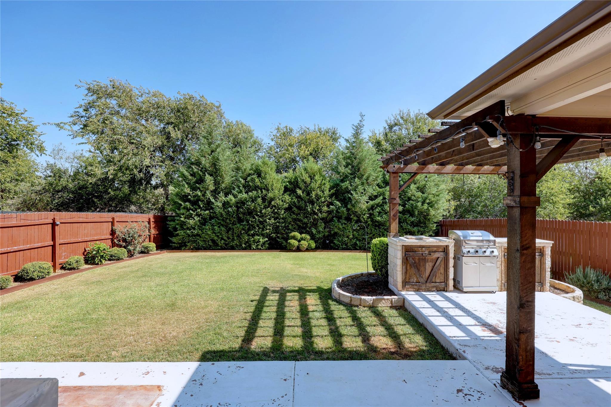 636 Pinnacle Dr, Georgetown, TX 78626