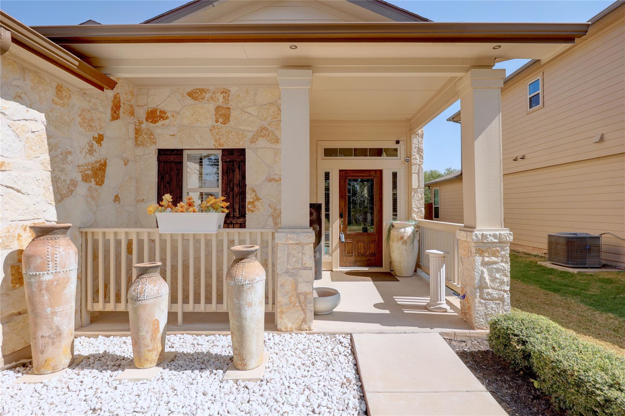 636 Pinnacle Dr, Georgetown, TX 78626