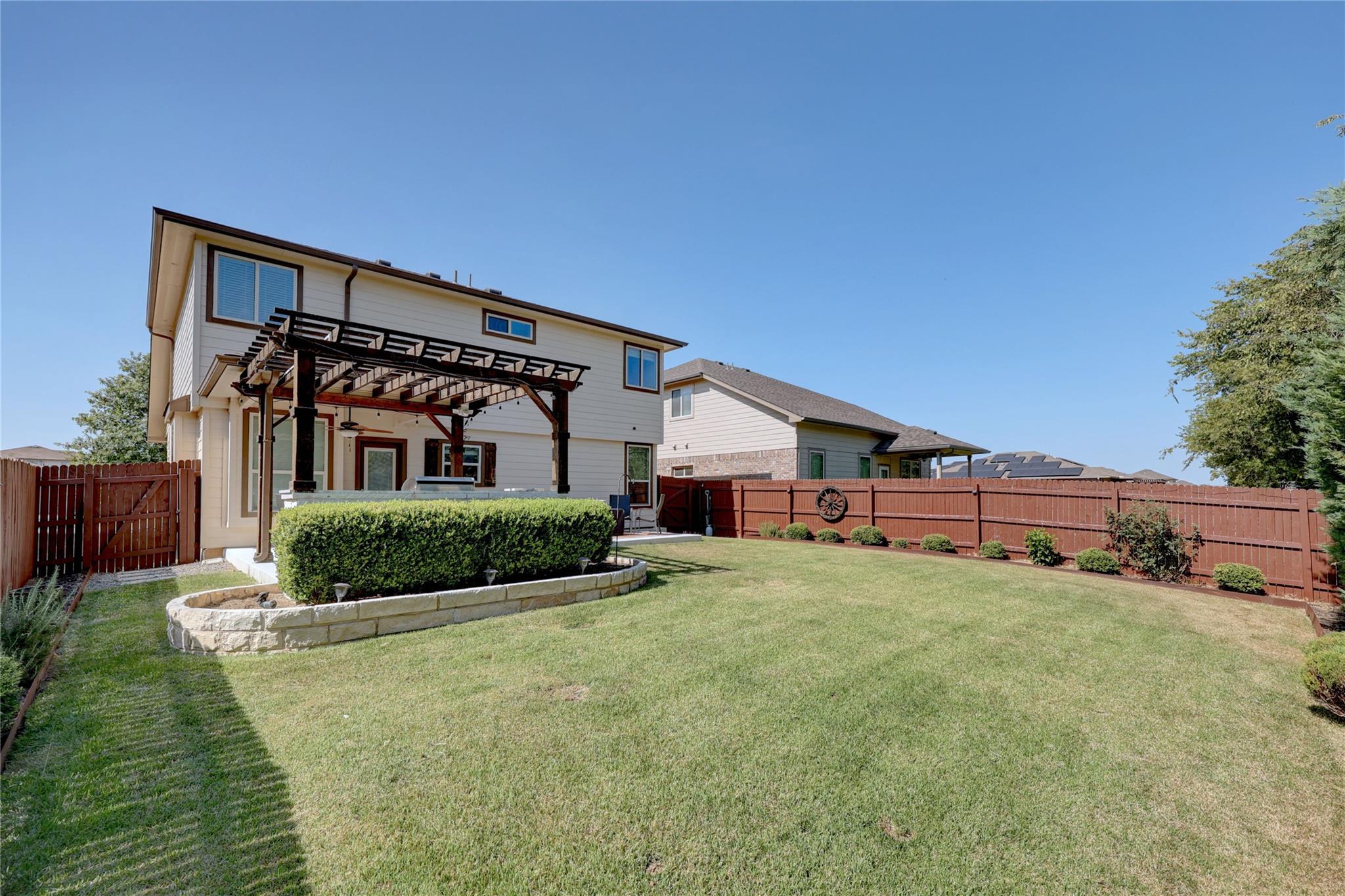 636 Pinnacle Dr, Georgetown, TX 78626