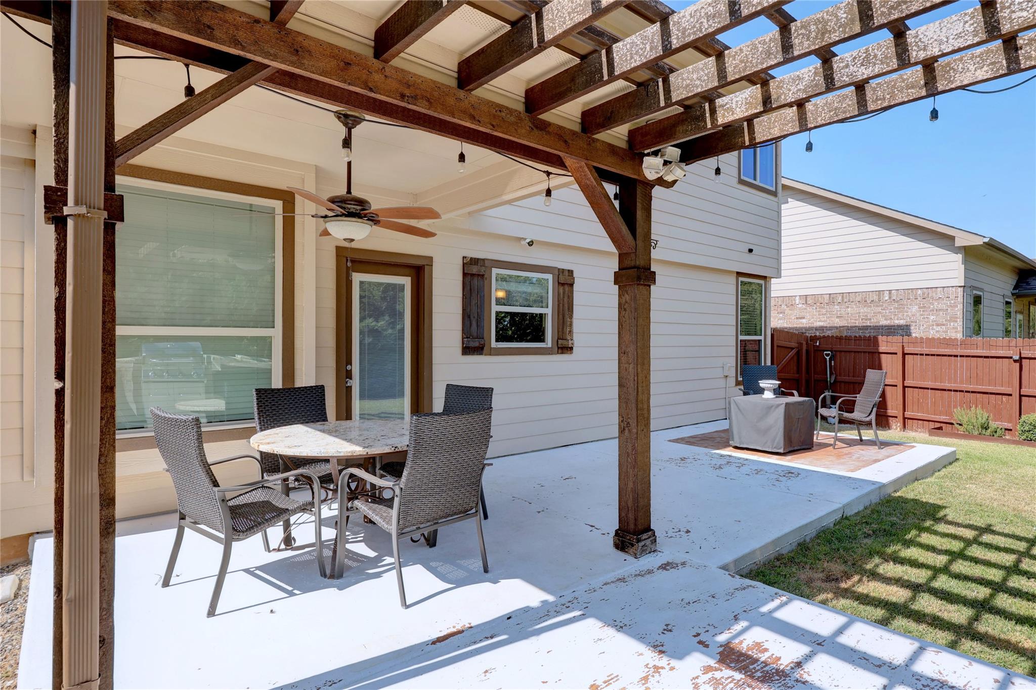 636 Pinnacle Dr, Georgetown, TX 78626