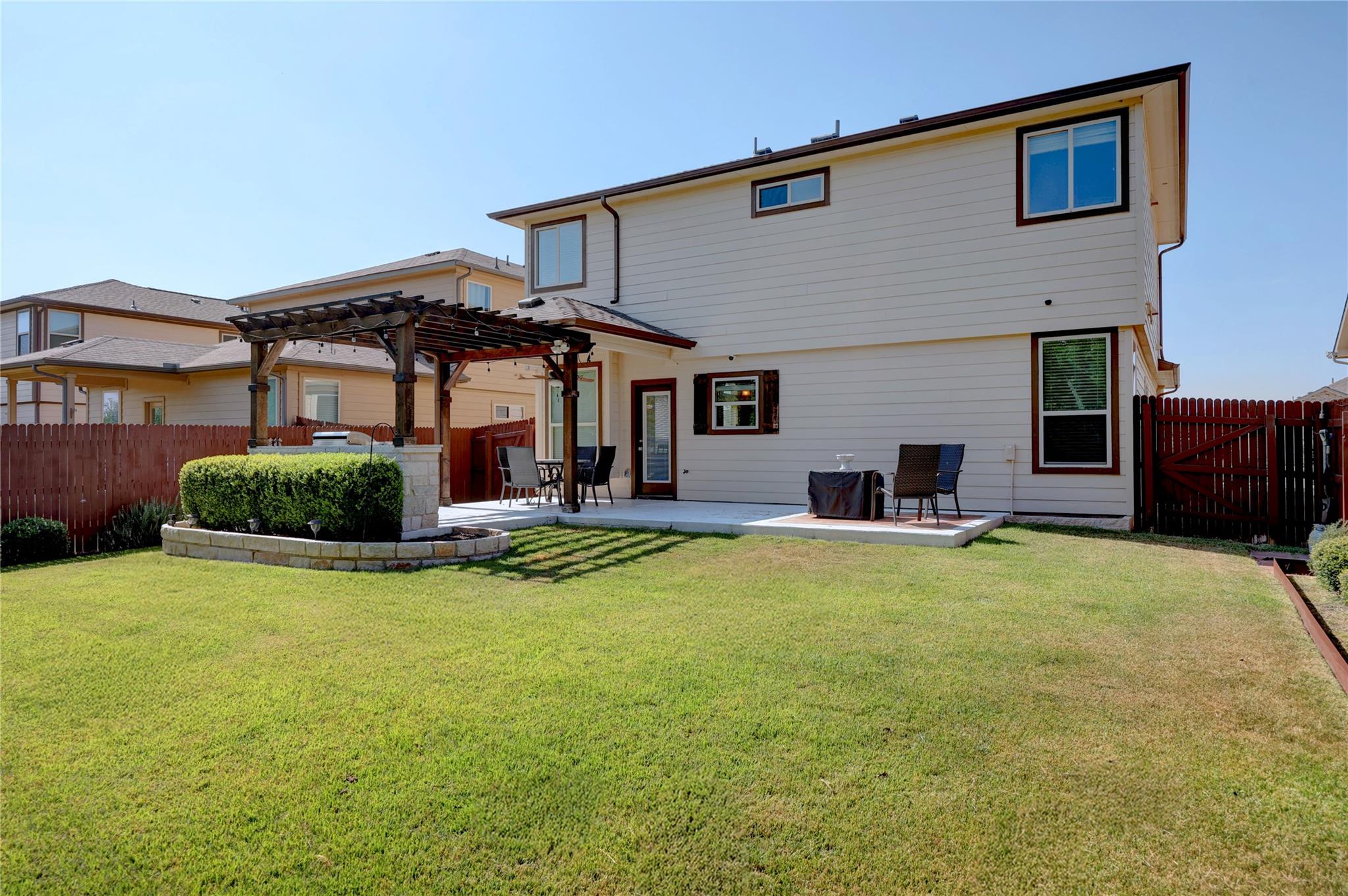 636 Pinnacle Dr, Georgetown, TX 78626