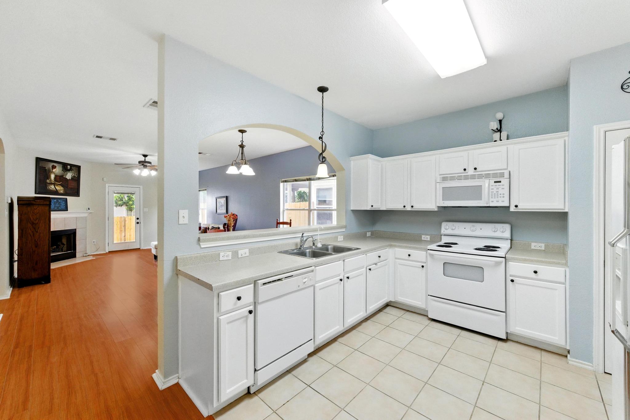 9403 Brandts Wood St, Austin, TX 78744