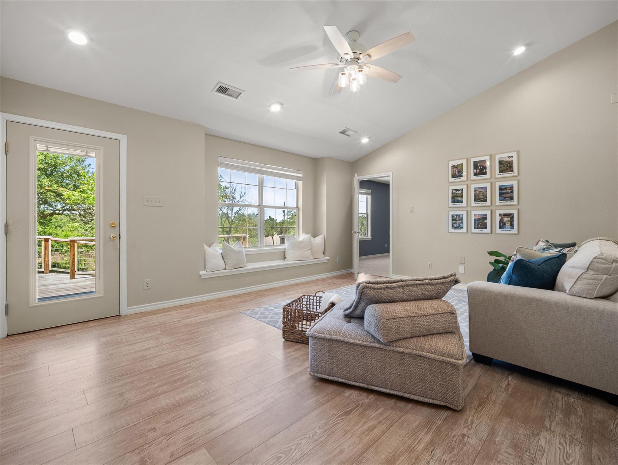 504 Oak Grove Rd, San Marcos, TX 78666