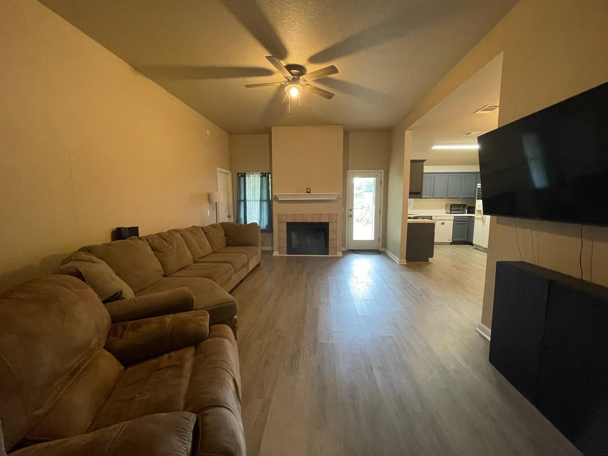 161 BUNNY Trl, Kyle, TX 78640