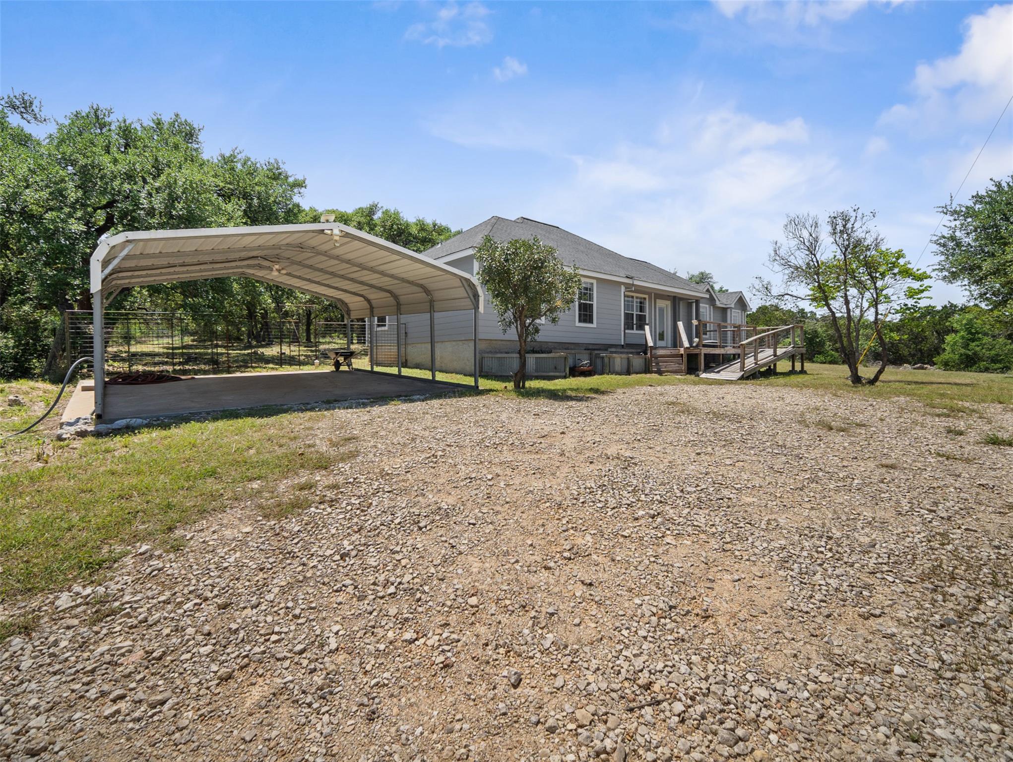 504 Oak Grove Rd, San Marcos, TX 78666