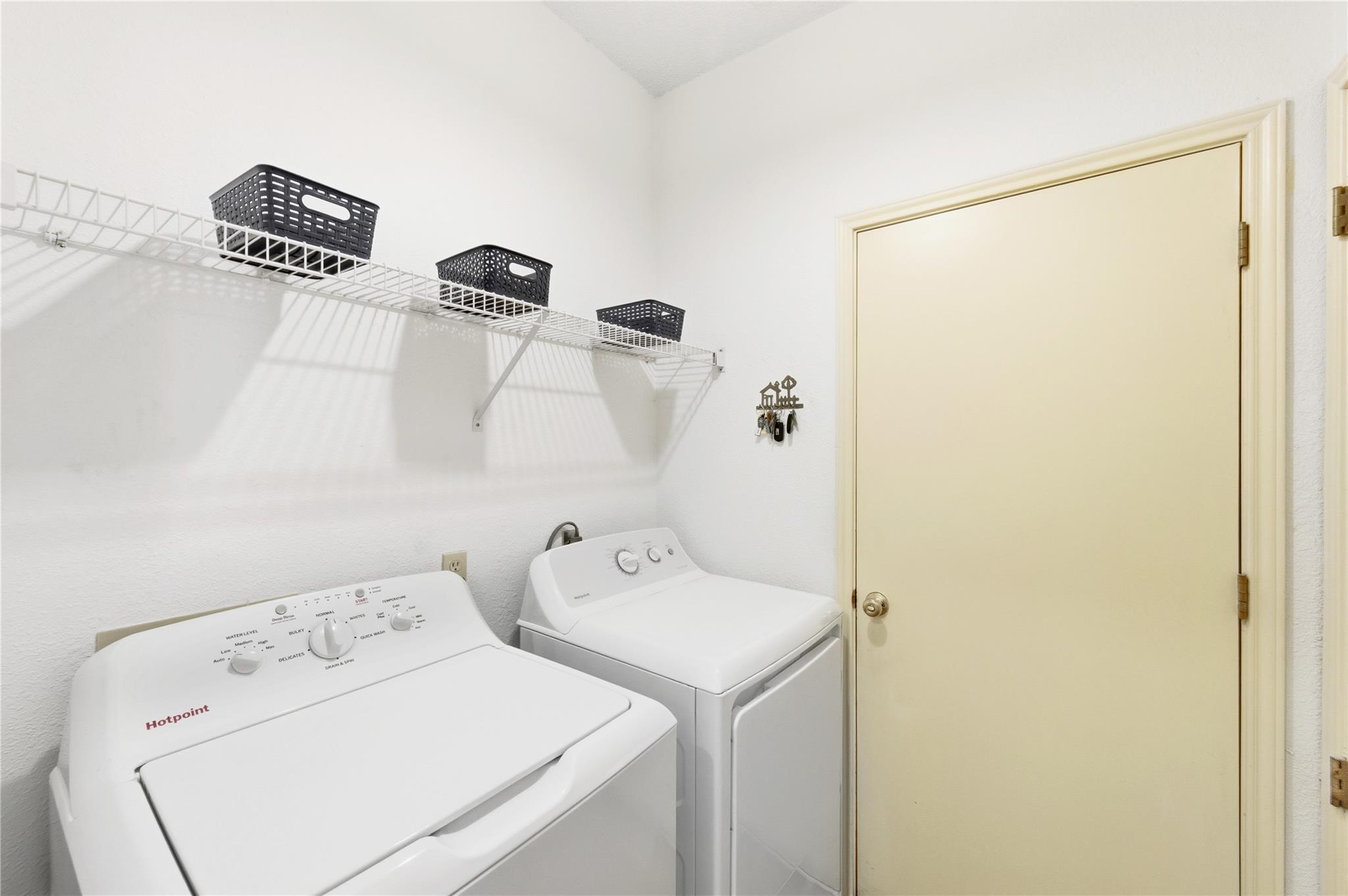 6617 Bramber Ln, Austin, TX 78754