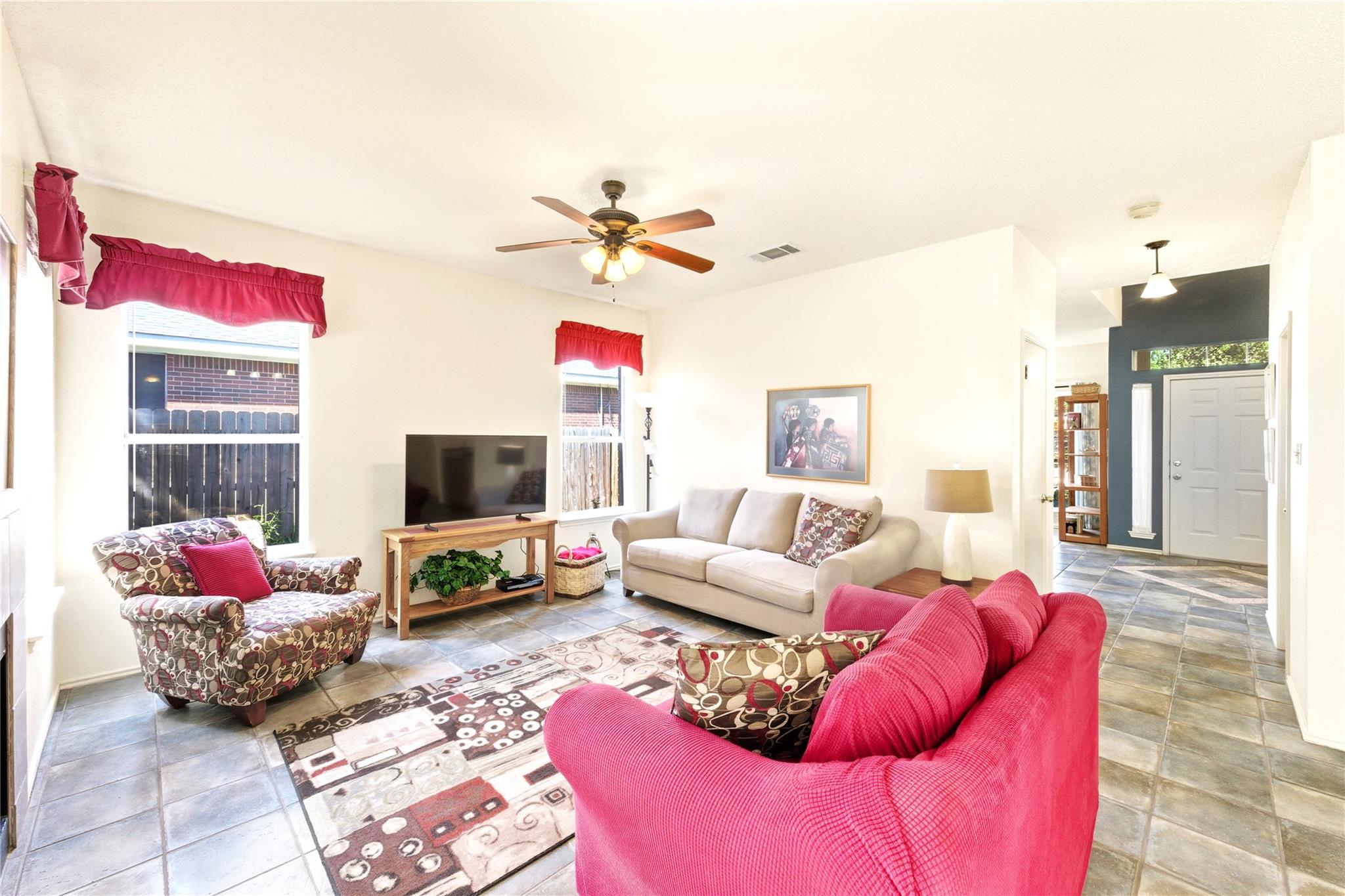 6617 Bramber Ln, Austin, TX 78754