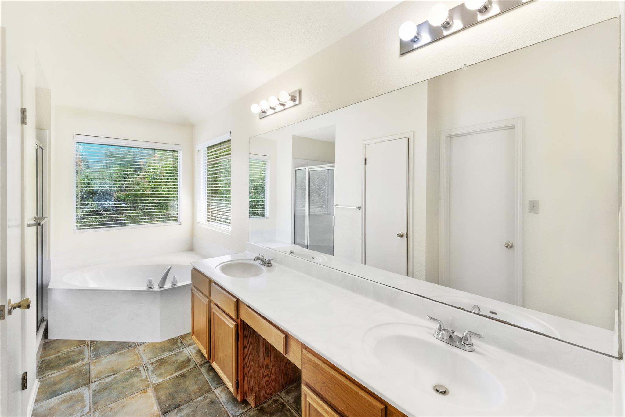 6617 Bramber Ln, Austin, TX 78754