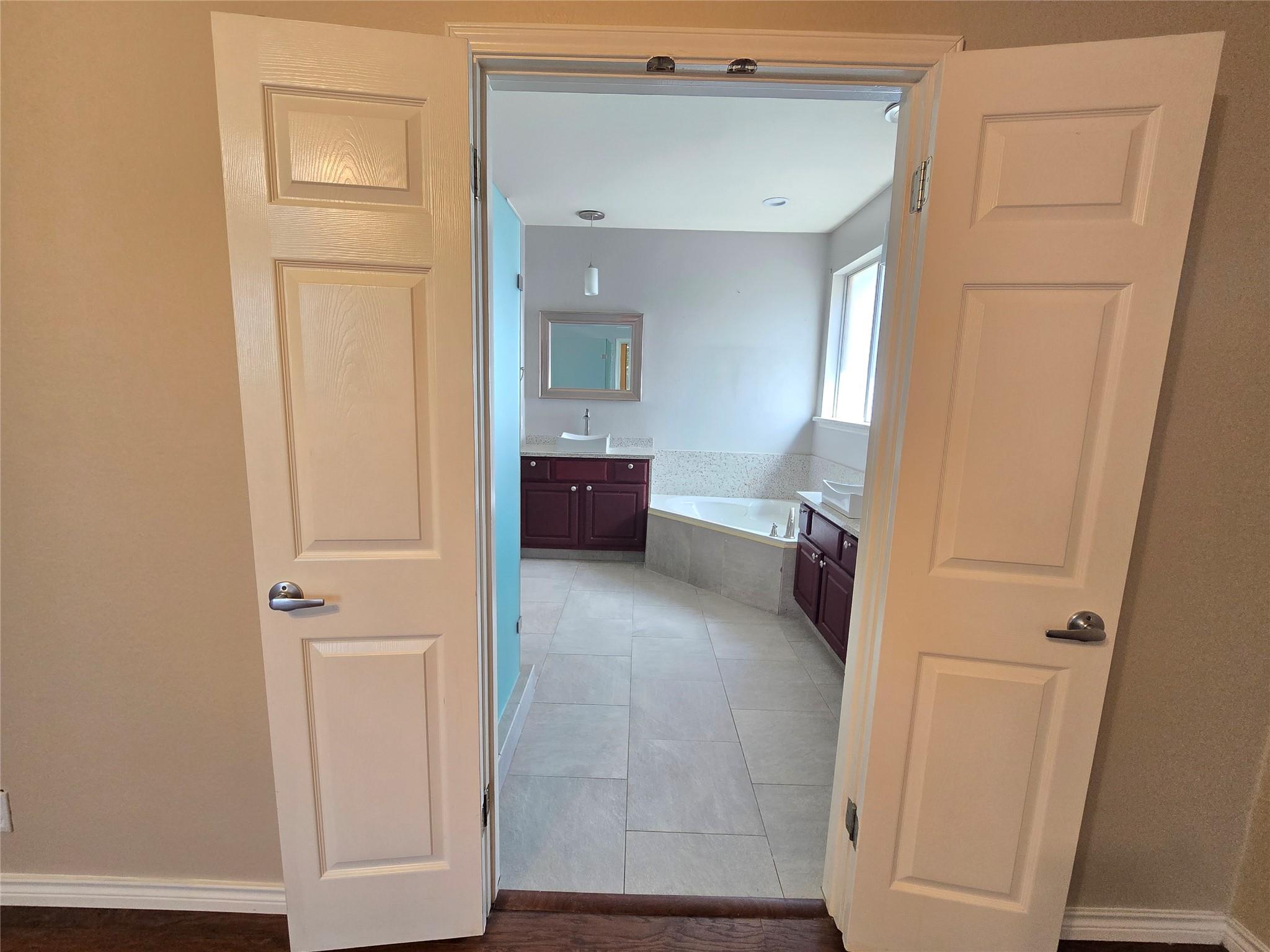 2216 S Shark Loop, Round Rock, TX 78664