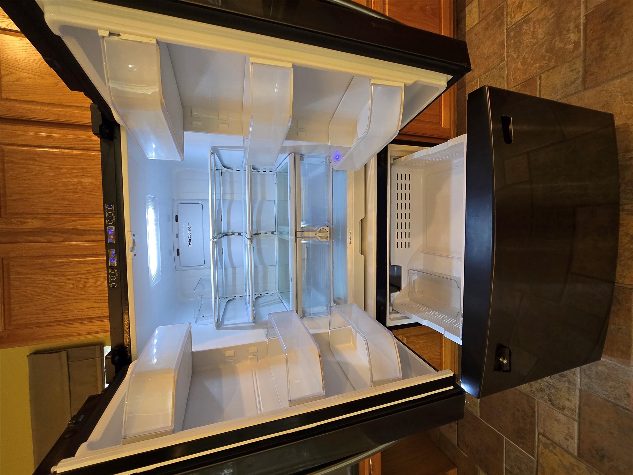 2216 S Shark Loop, Round Rock, TX 78664