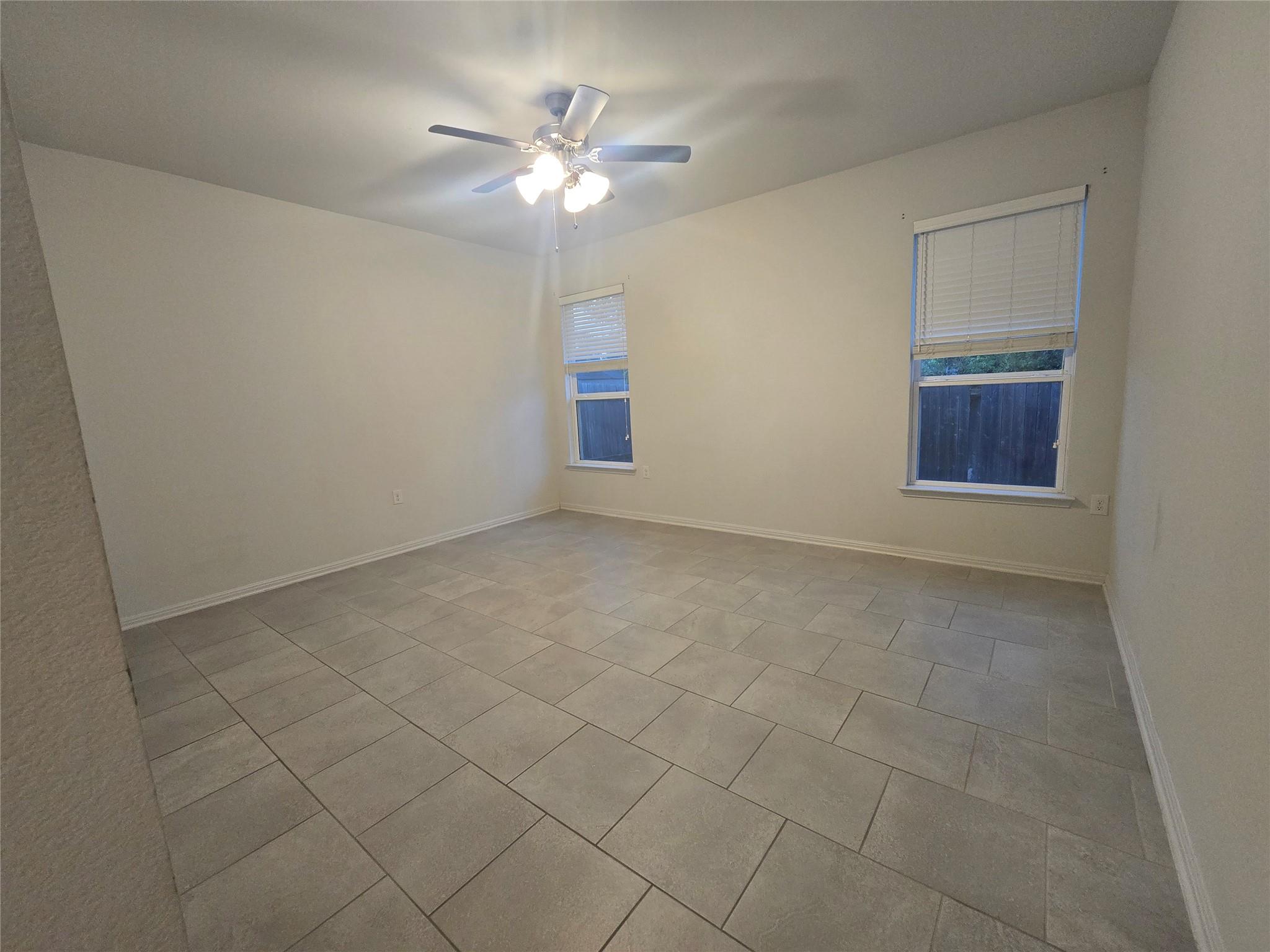 520 Falkland Trce, Pflugerville, TX 78660