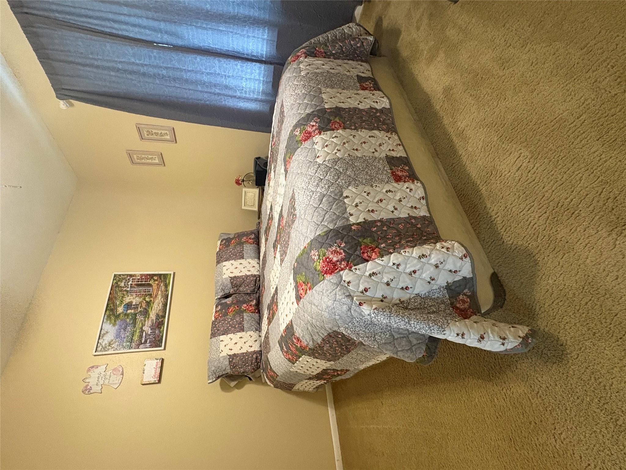 619 E Jackson St, Rockdale, TX 76567